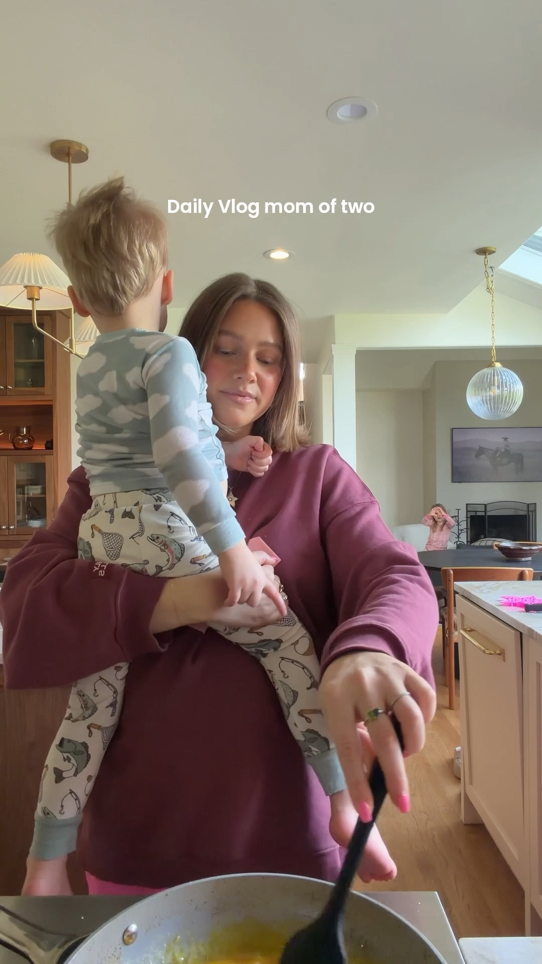 Daily vlog links: caraway pans, daily drills sweatshirt size M/L, quince linen bedding in Espresso!! 

#LTKmomlife #LTKdayinmylife #LTKgrwm