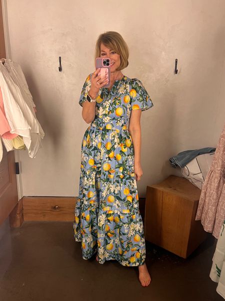 This dress makes me think of Positano!! Perfect for a trip to Italy or any special occasion. Mother’s Day, Easter or even a wedding guest dress! This style looks so good on everybody.

#LTKSeasonal #LTKwedding #LTKparties