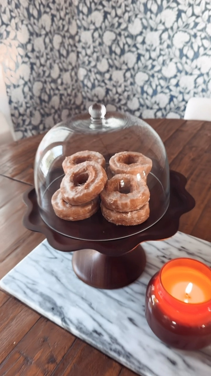 Refilled the cake stand !!! This is to go to for everyone that stops by so we always make sure to have yummy treats!!!

#LTKHome #LTKdayinmylife
