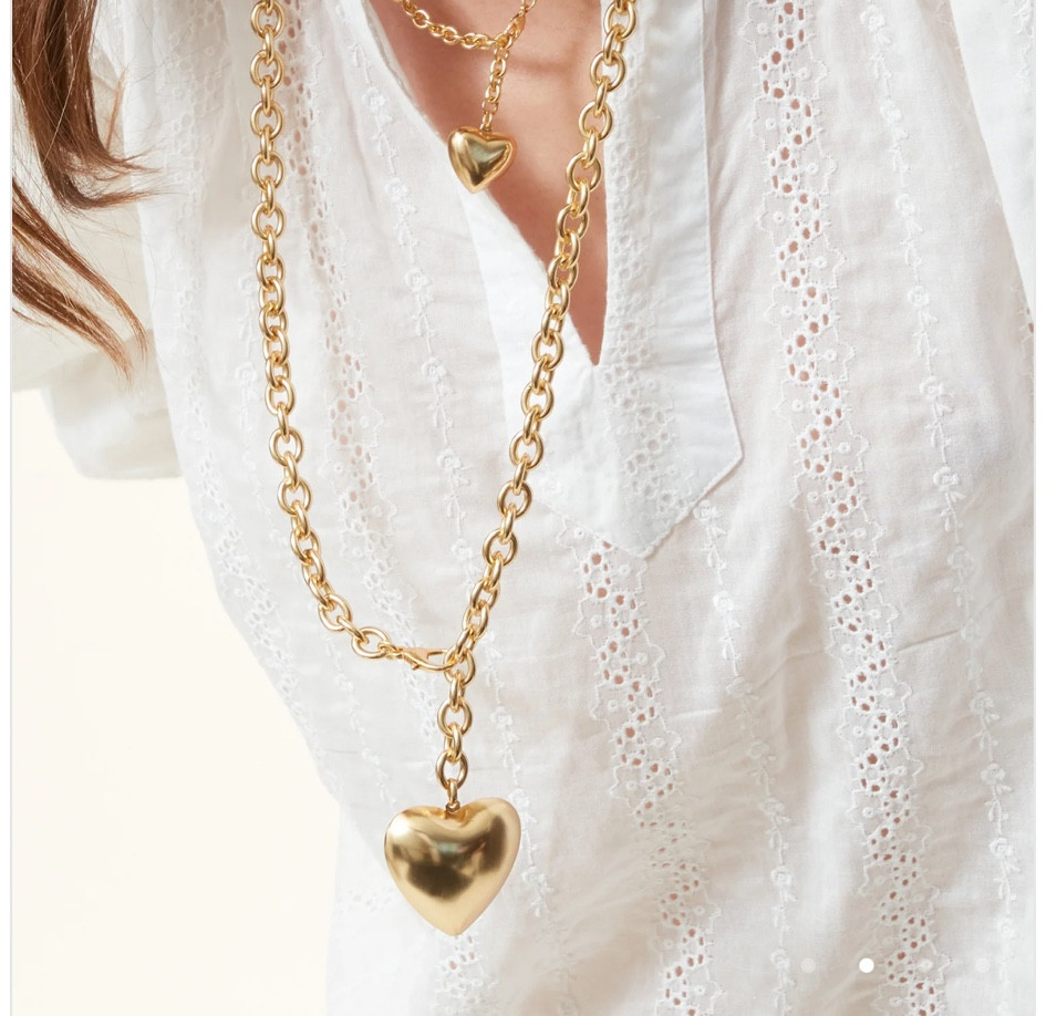 Mother’s Day gifts! I just ordered this for Mother’s Day!!!! Can go long or wrap around short and layered! 

Mother’s Day gifts 🎁- 


#LTKGiftGuide #LTKover40 #LTKmidsize