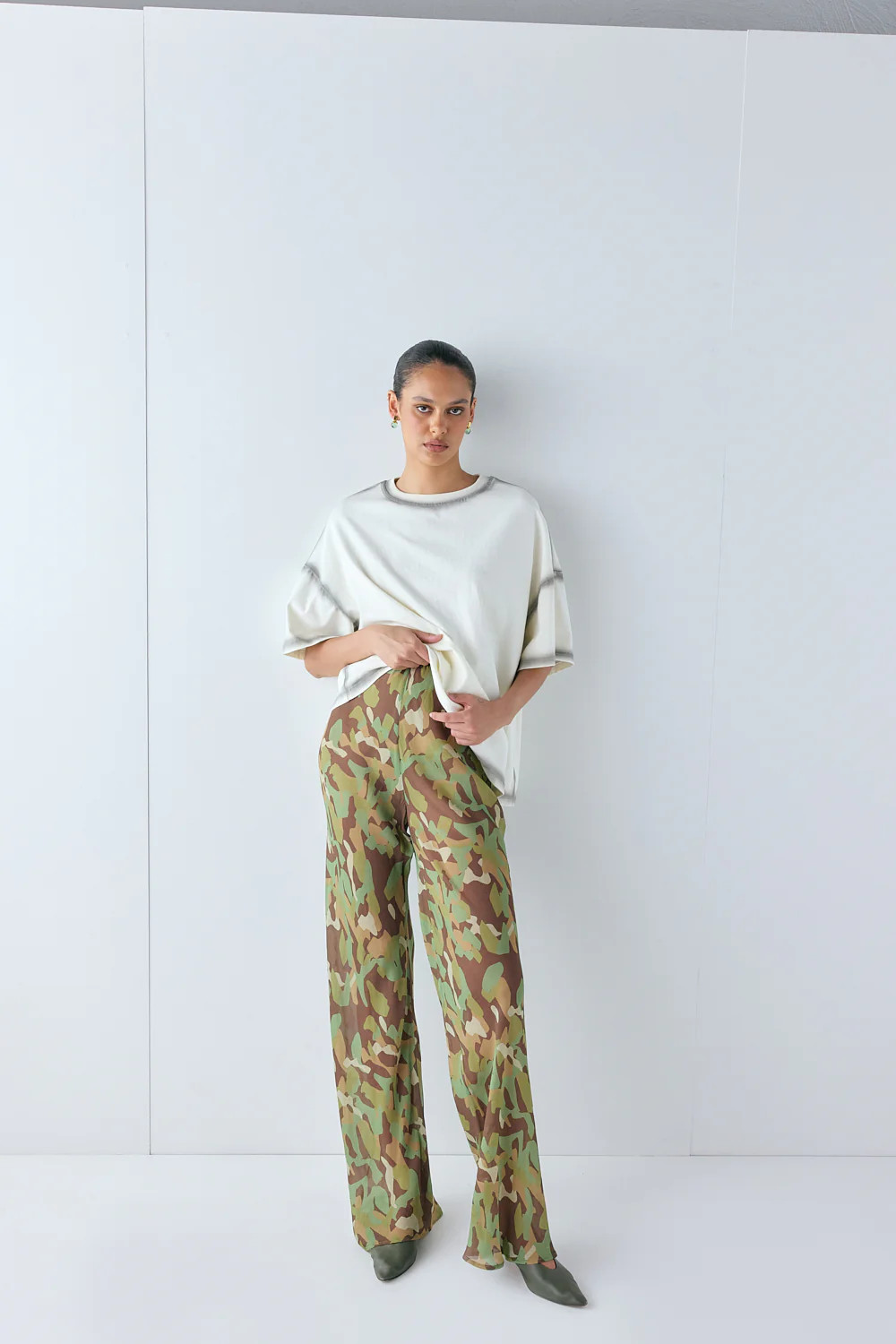 Remi Sheer Pants Camo | VRG Grl