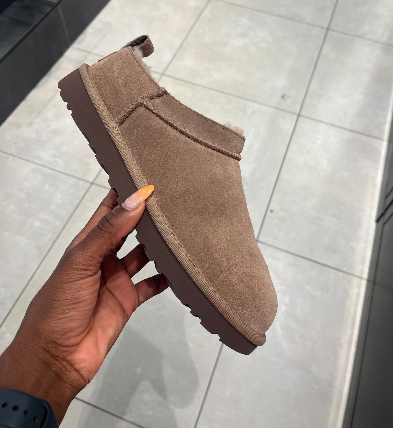 HEY RESTOCK😍🤎

: sweater , autumn , back to school , office outfit , autumn outfit , jumper , knitwear , H&M , Zara , autumnal dress , tights, boots , leggings , Uggs , trench coat, Ugg boot , rocky oak , suede bomber 

autumn fashion trends, fall outfit ideas, cozy fall outfits, autumn layering tips, transitional wardrobe, fall fashion 2025, autumn streetstyle, fall capsule wardrobe, chic fall looks, seasonal color palettes, teddy jackets, oversized sweaters, ankle boots, plaid skirts, trench coats, knit scarves, corduroy pants, leather jackets, wool #LTKFashionMonth 

#LTKautumn #LTKshoes