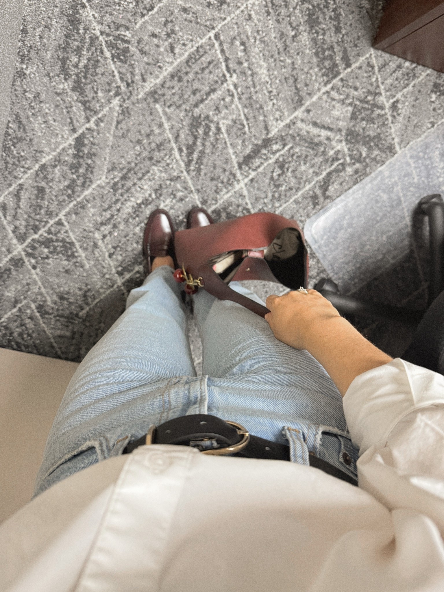 XS shirt
25 short jeans
Size down .5 in the shoes 

Express. Abercrombie. Ghbass. Fall  

#LTKSeasonal #LTKFindsUnder100 #LTKSaleAlert