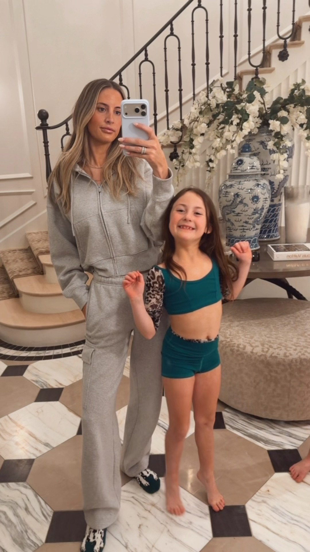 Obsessed with these new sweats from Aritzia 🩶

#LTKmomlife #LTKootd #LTKSeasonal