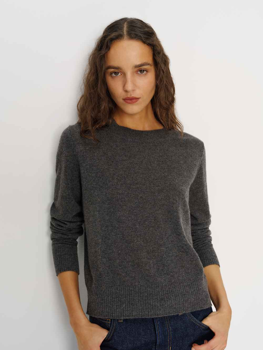 Nikki Cashmere Crew | Reformation (Global)