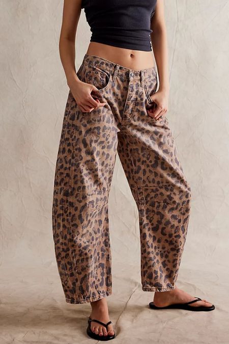 These will sell out! Leopard barrel jeans 

#LTKFestival #LTKSeasonal #LTKStyleTip