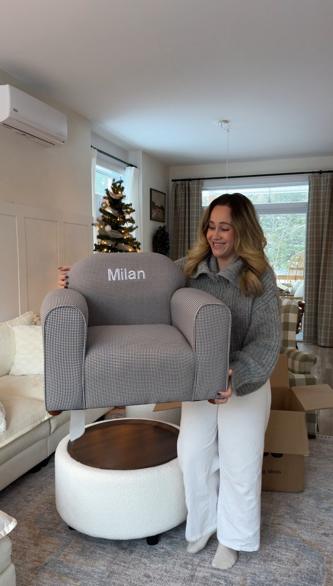 Le plus cute fauteuil pour enfant! 

#LTKkids #LTKmaternity #LTKcanada