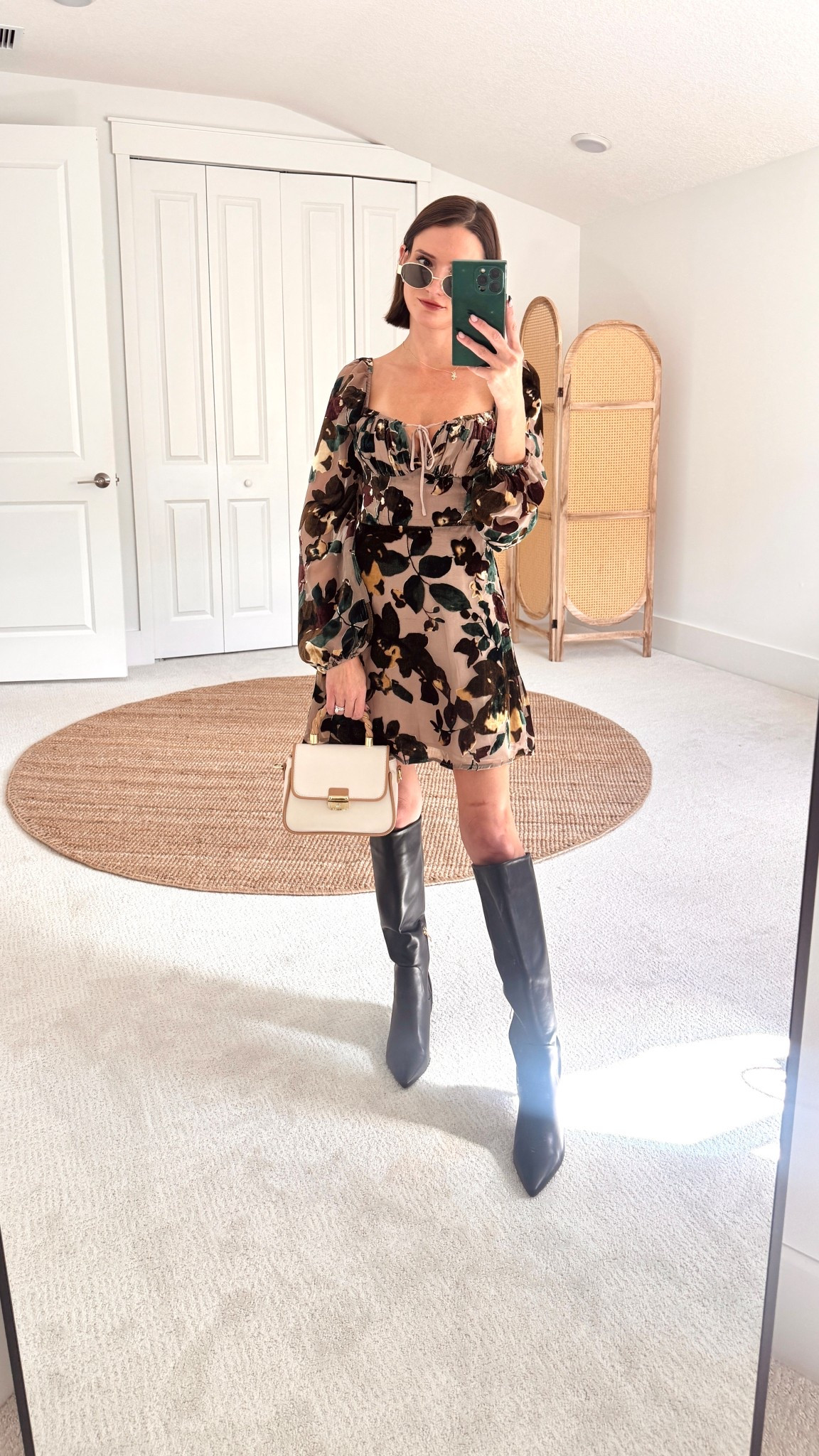 Channeling my inner Monica from Friends for #datenight 🖤🖤 Use code [BRITTANYN30] for 30%-OFF site wide on vicicollection.com This is a size XS and it does fit true to size. 

#LTKSeasonal #LTKFindsUnder50 #LTKParties