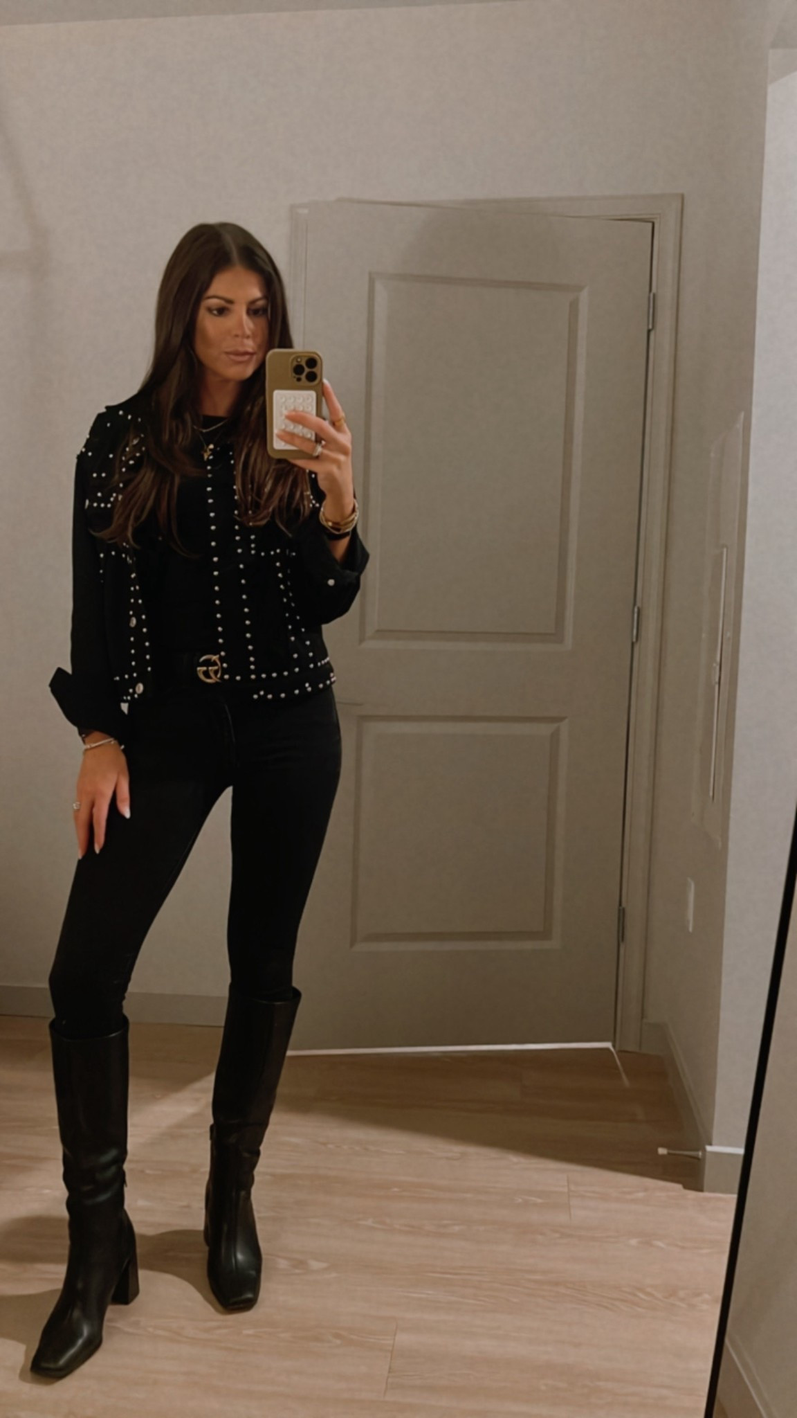 Soon enough I’ll add more color to my wardrobe. In the time being, I’ll buy this jacket in every color until that happens 🖤

#LTKootd