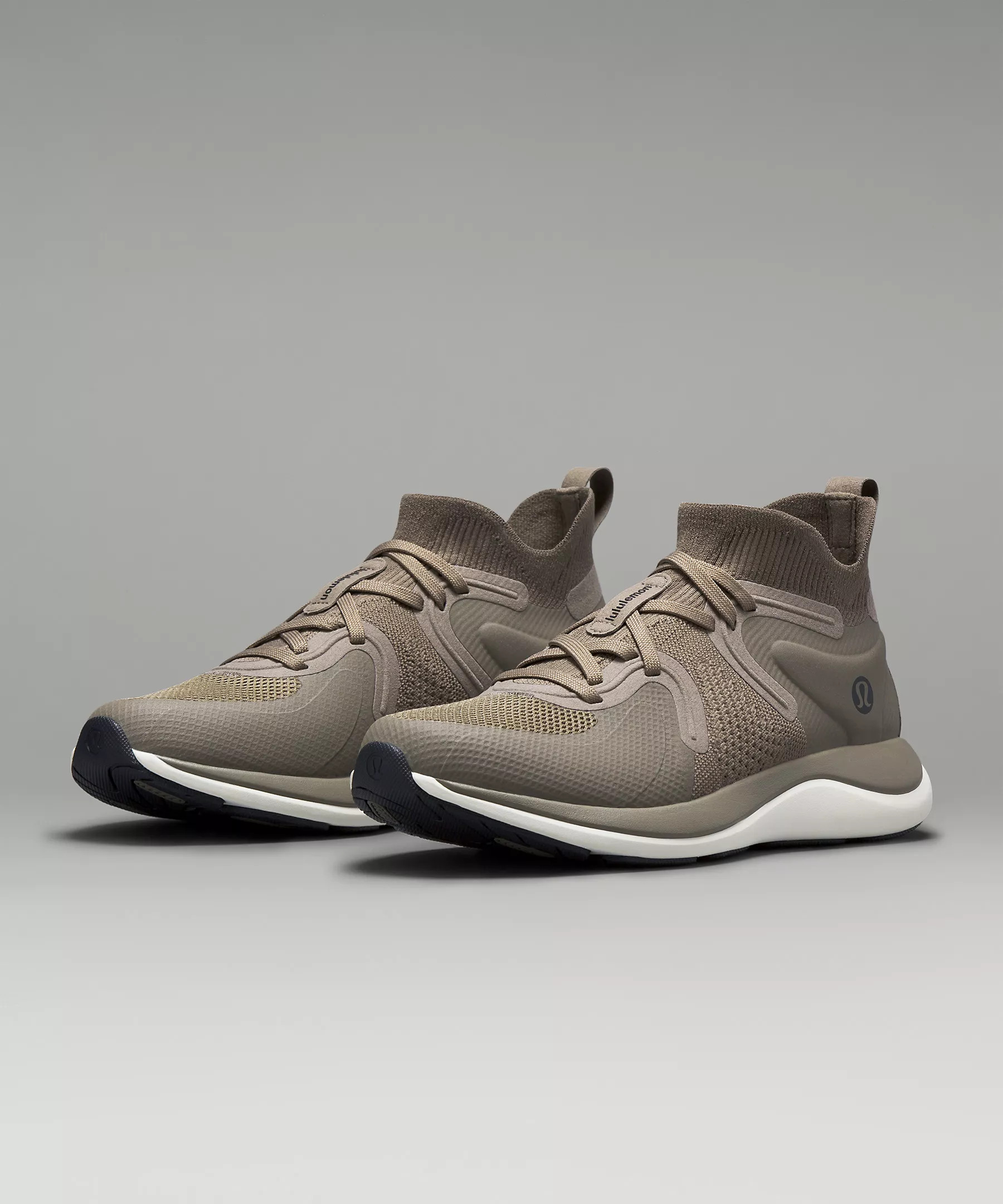 Chargefeel 2 Mid Women's Workout Shoe | Lululemon (US)