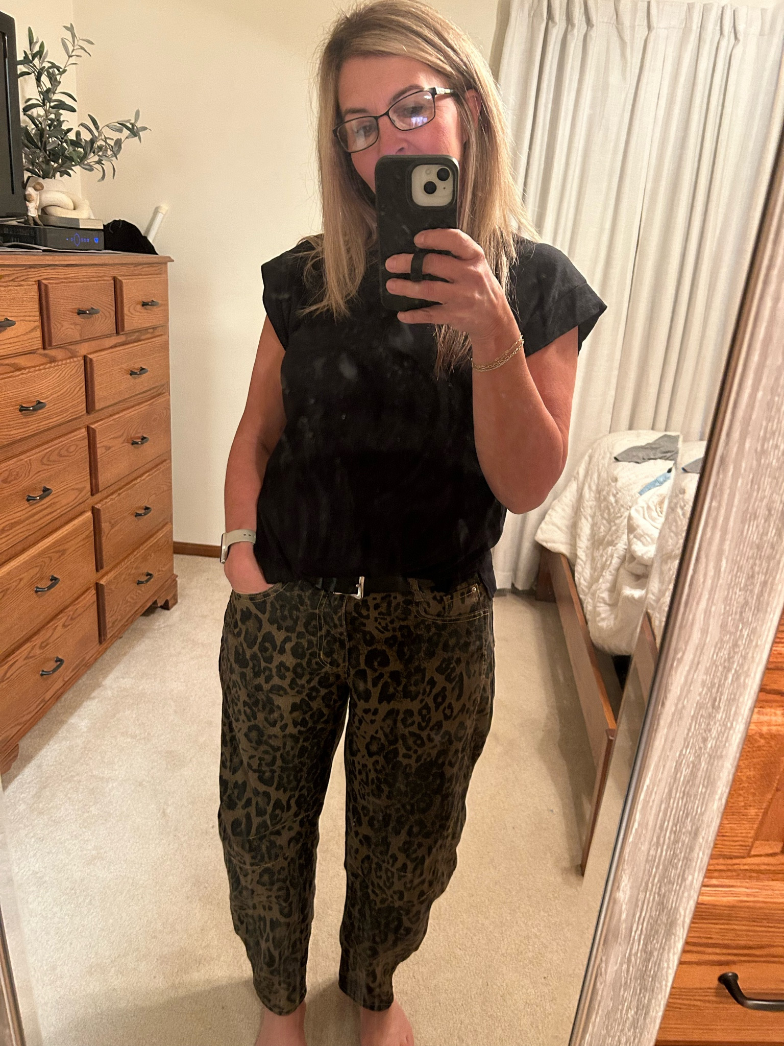 I did a thing…. Leopard and Barrel all in one! 🖤🥰

Shirt -Small
Pants -Xsmall 
Belt -Small


#LTKFindsUnder50 #LTKWorkwear #LTKStyleTip