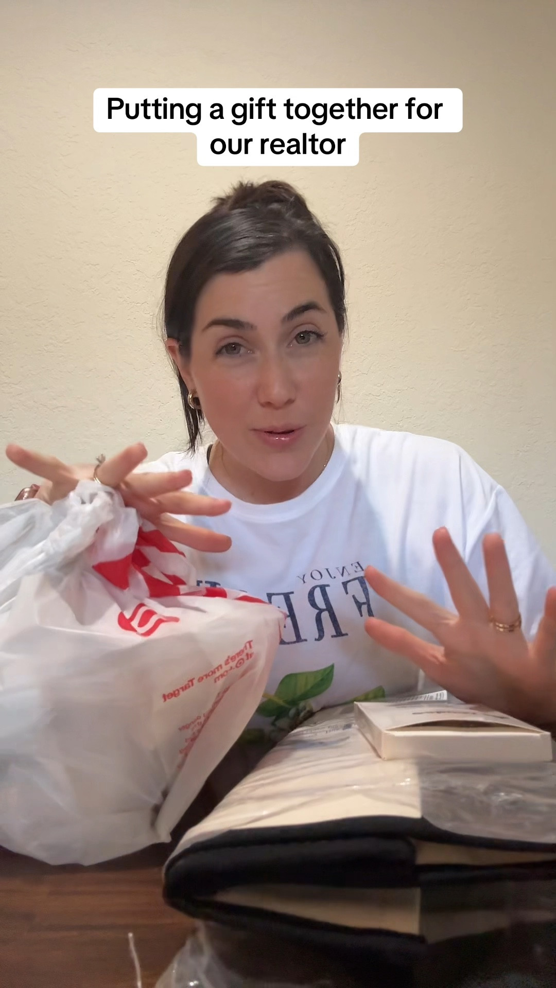 I thought I’d show you a gift bag I put (am putting together) for our realtor! 

#LTKGiftGuide #LTKHome #LTKVideo