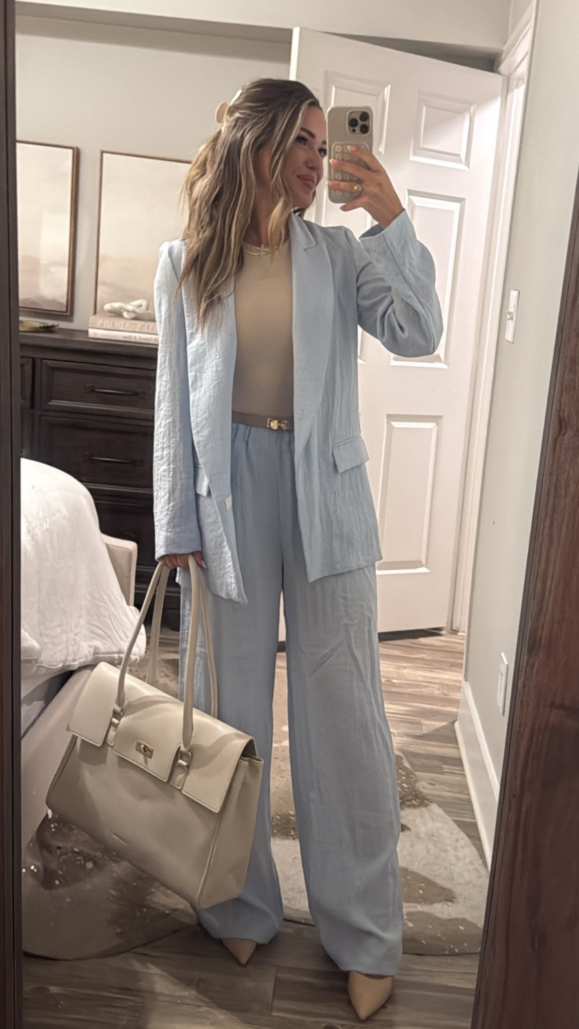 The comfiest work fit!! Shoes included!!