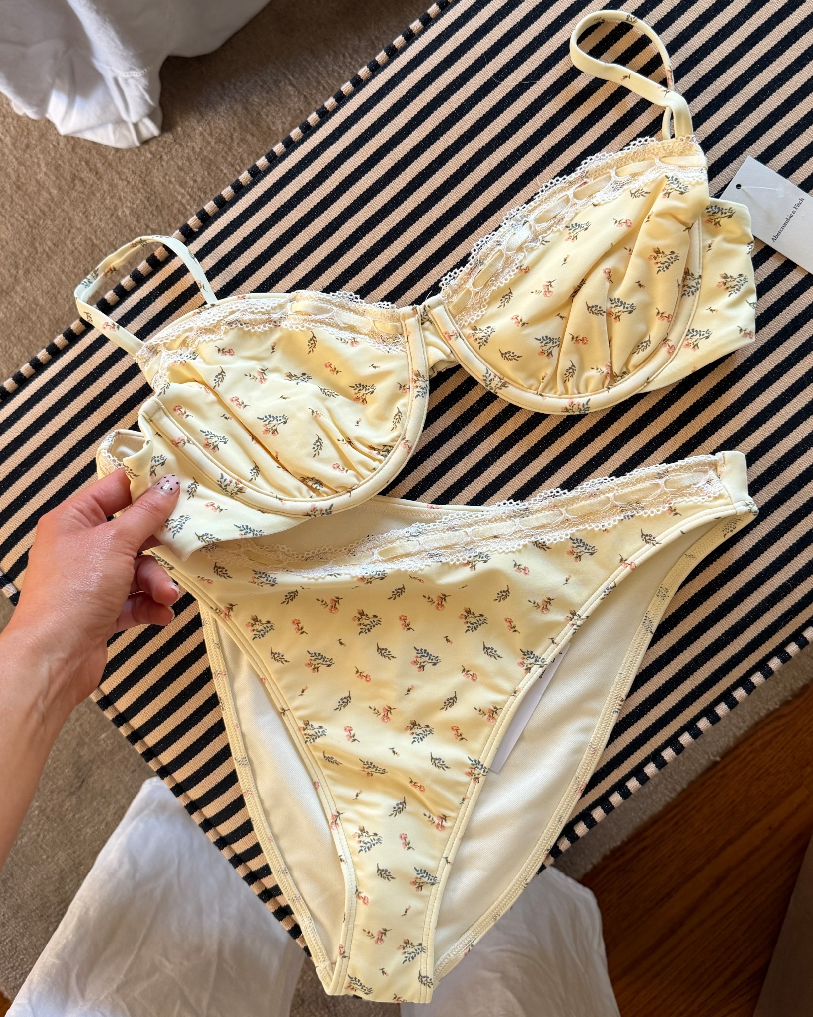 Cutienew bathing suit for summer!! 