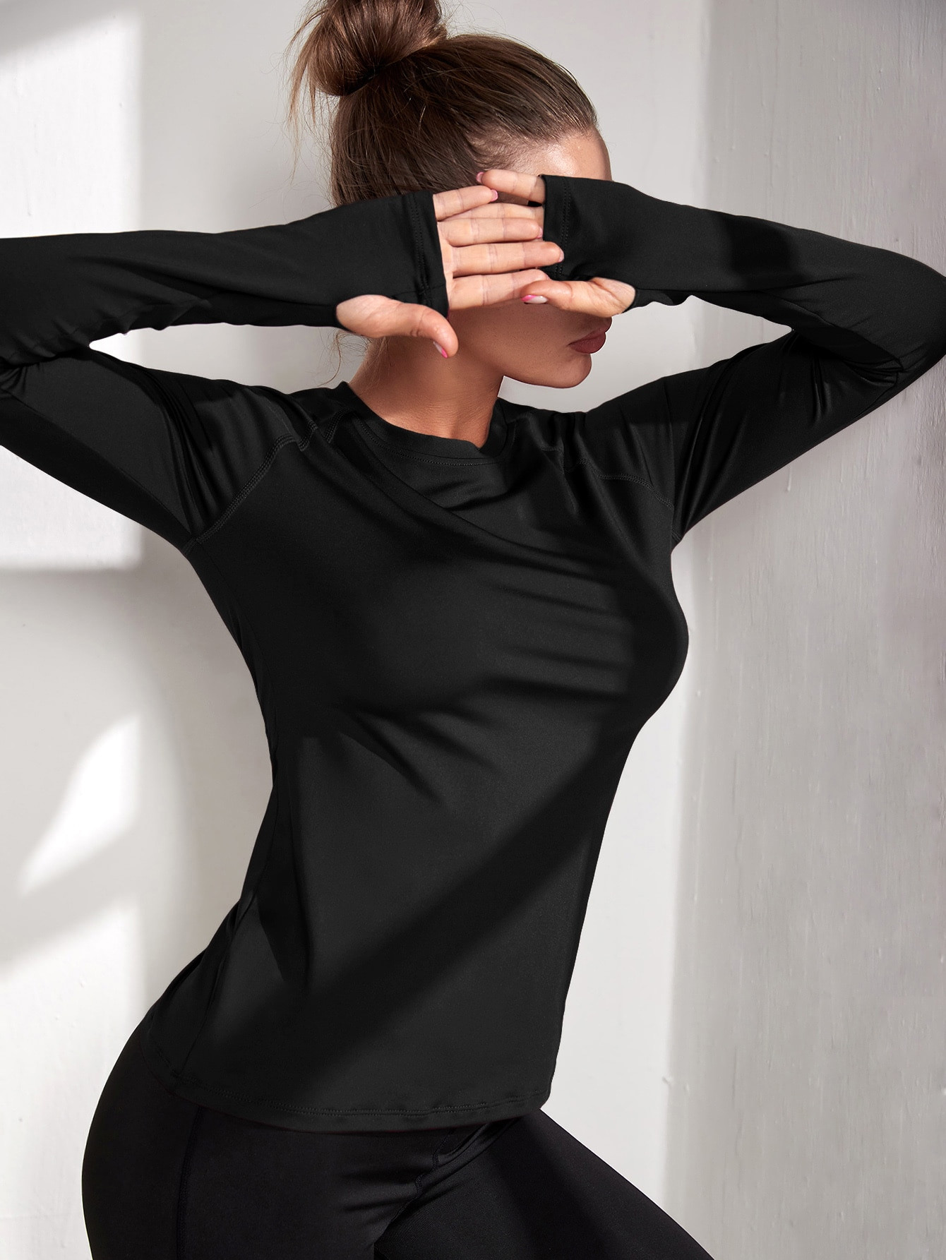 Absorbs Sweat Breathable Sports Tee | SHEIN
