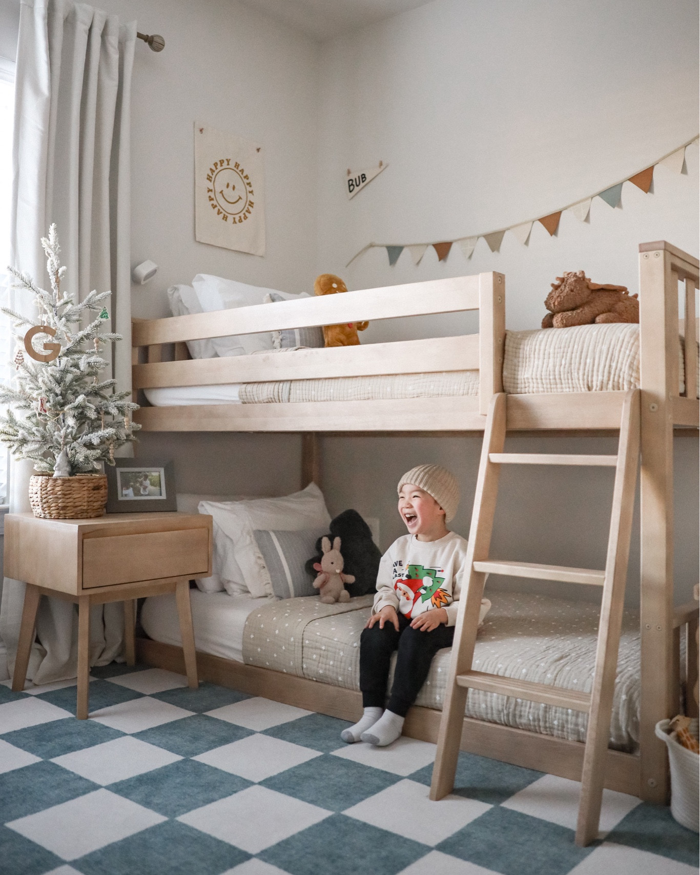 Did you miss the viral Home Depot Christmas tree? I’ve found a better tree with almost double the twinkling lights, grab it while it’s still in stock! #christmastree #christmas

#LTKHoliday #LTKSeasonal #LTKFamily