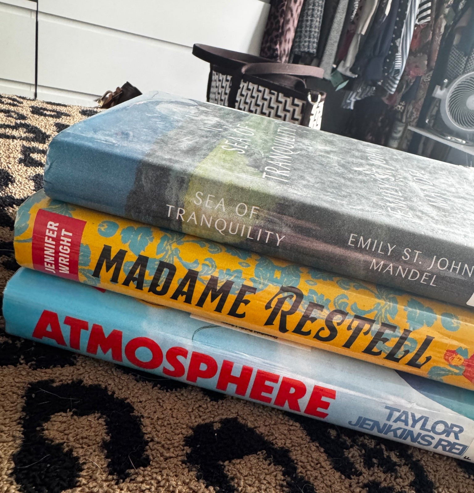 This month’s library haul. #womenwhoread #libraryhaul #supportyourlocallibrary