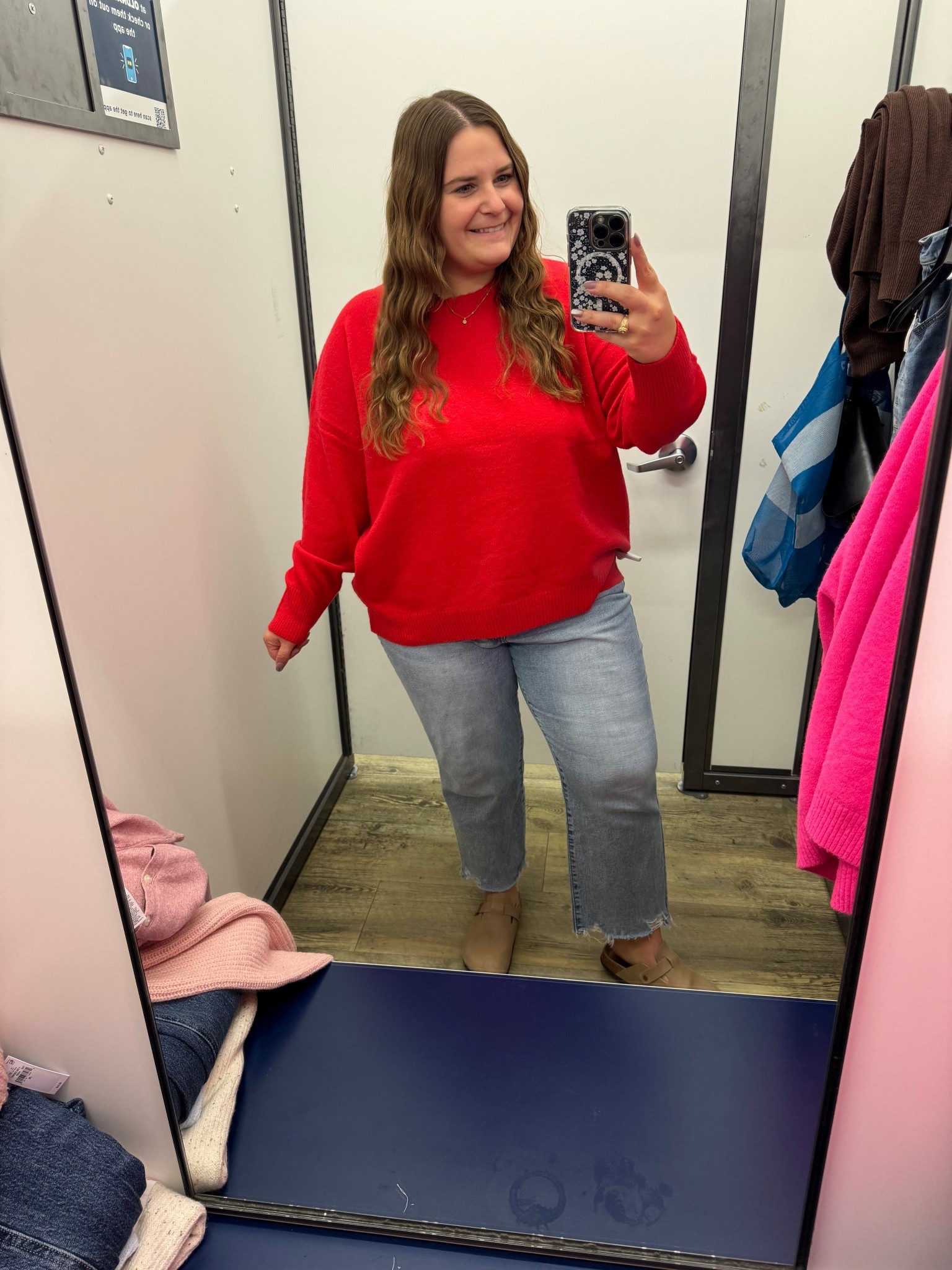 Love this red sweater! Perfect for the holidays! 

#LTKPetite #LTKPlusSize #LTKMidsize