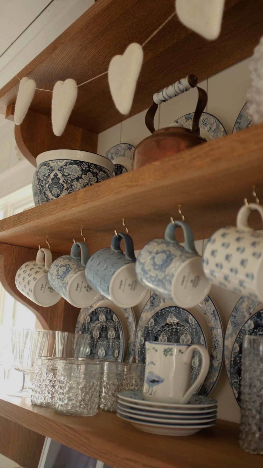 little january reset with winter blues on my coffee bar

#LTKFindsUnder50 #LTKmorningroutine #LTKdayinmylife