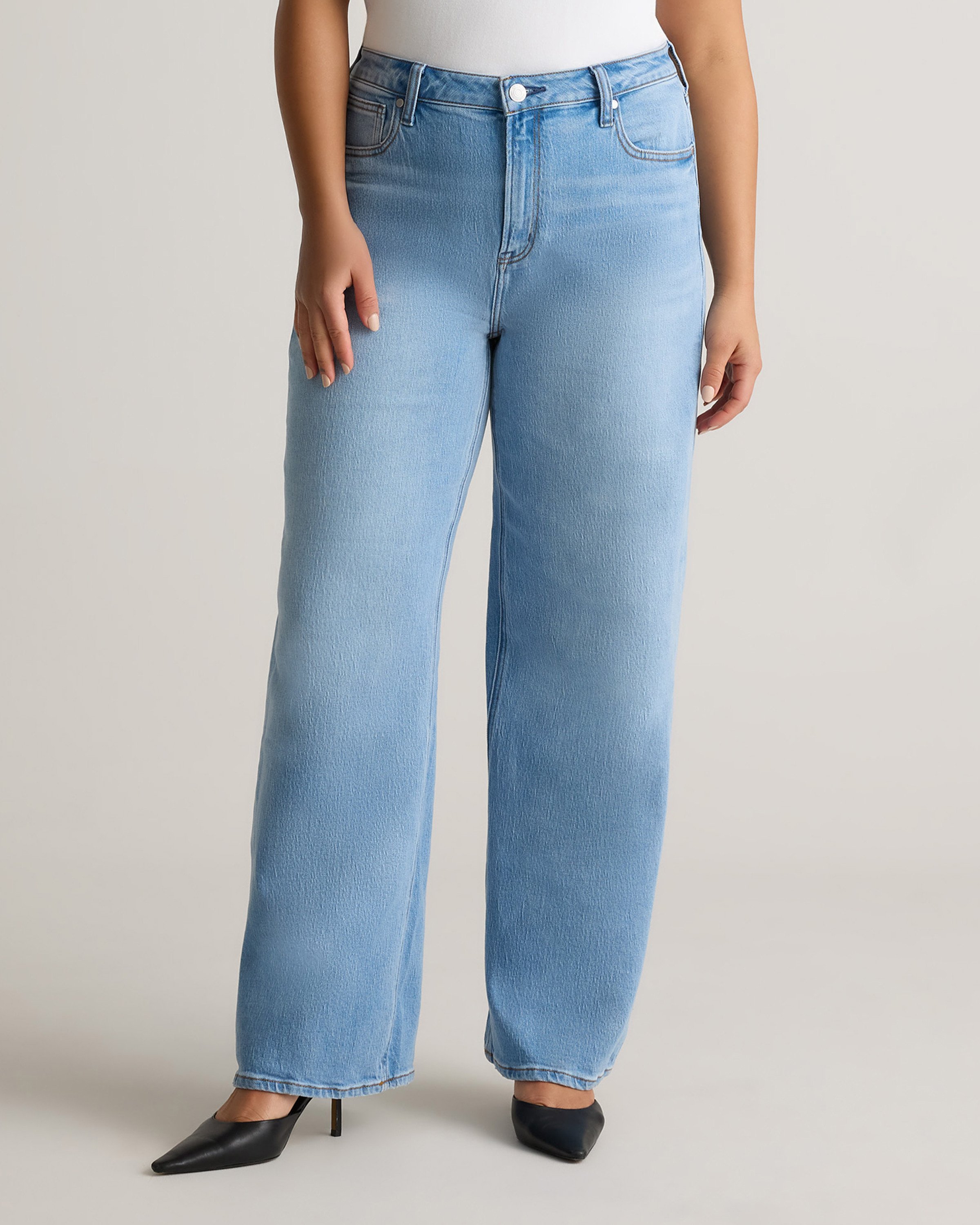 Quince | Women's Bella Stretch Relaxed Straight Jeans in Cool Blue, Size 25, Organic Cotton | Quince