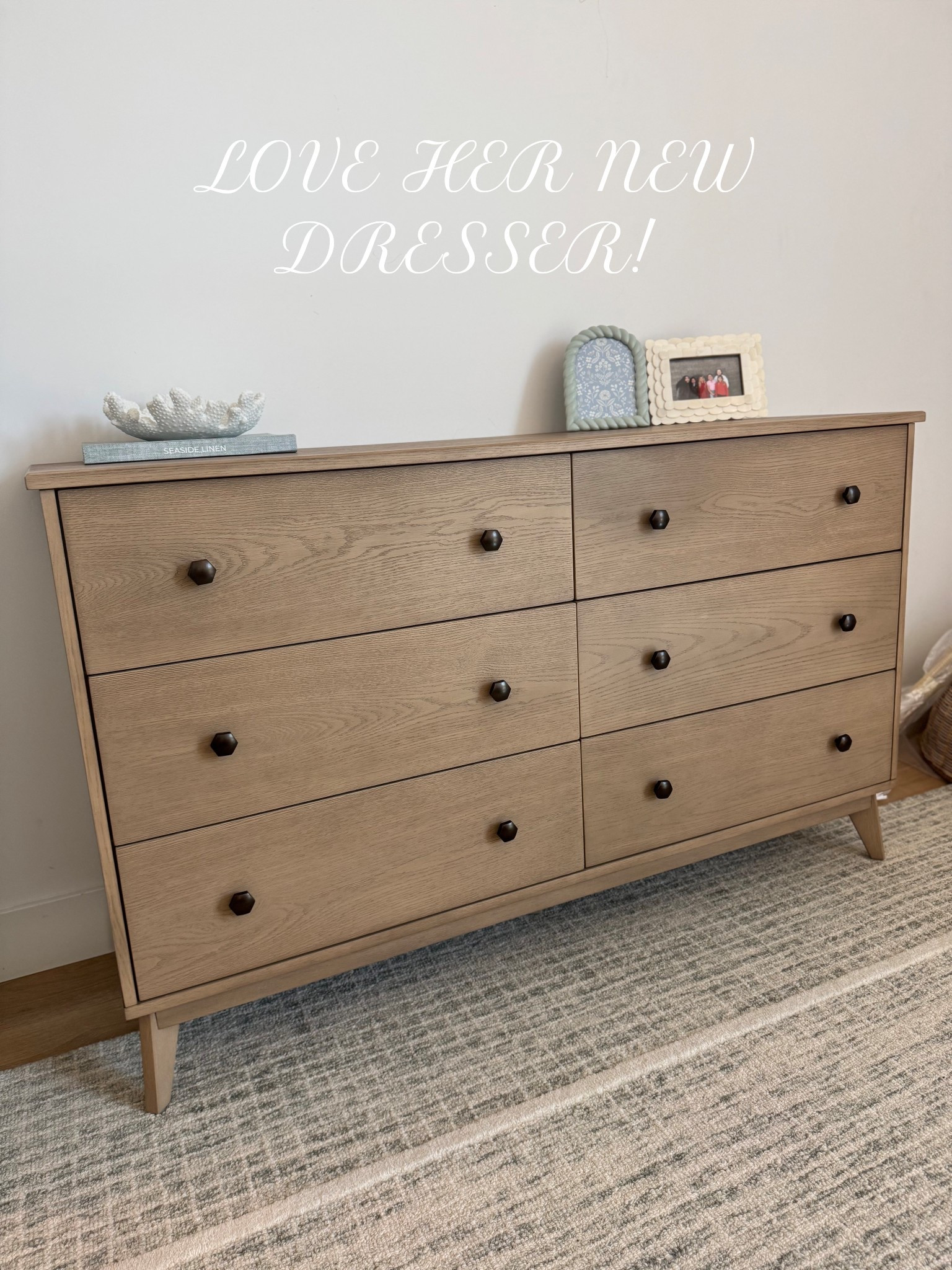 Sharing my daughter‘s new dresser and matching nightstand

Pottery Barn teen-teen room refresh-preteen room-girl room-beach theme room-beach vibes-bedroom furniture-dresser-nightstand

#LTKSummerEdit #LTKSeasonal #LTKHome