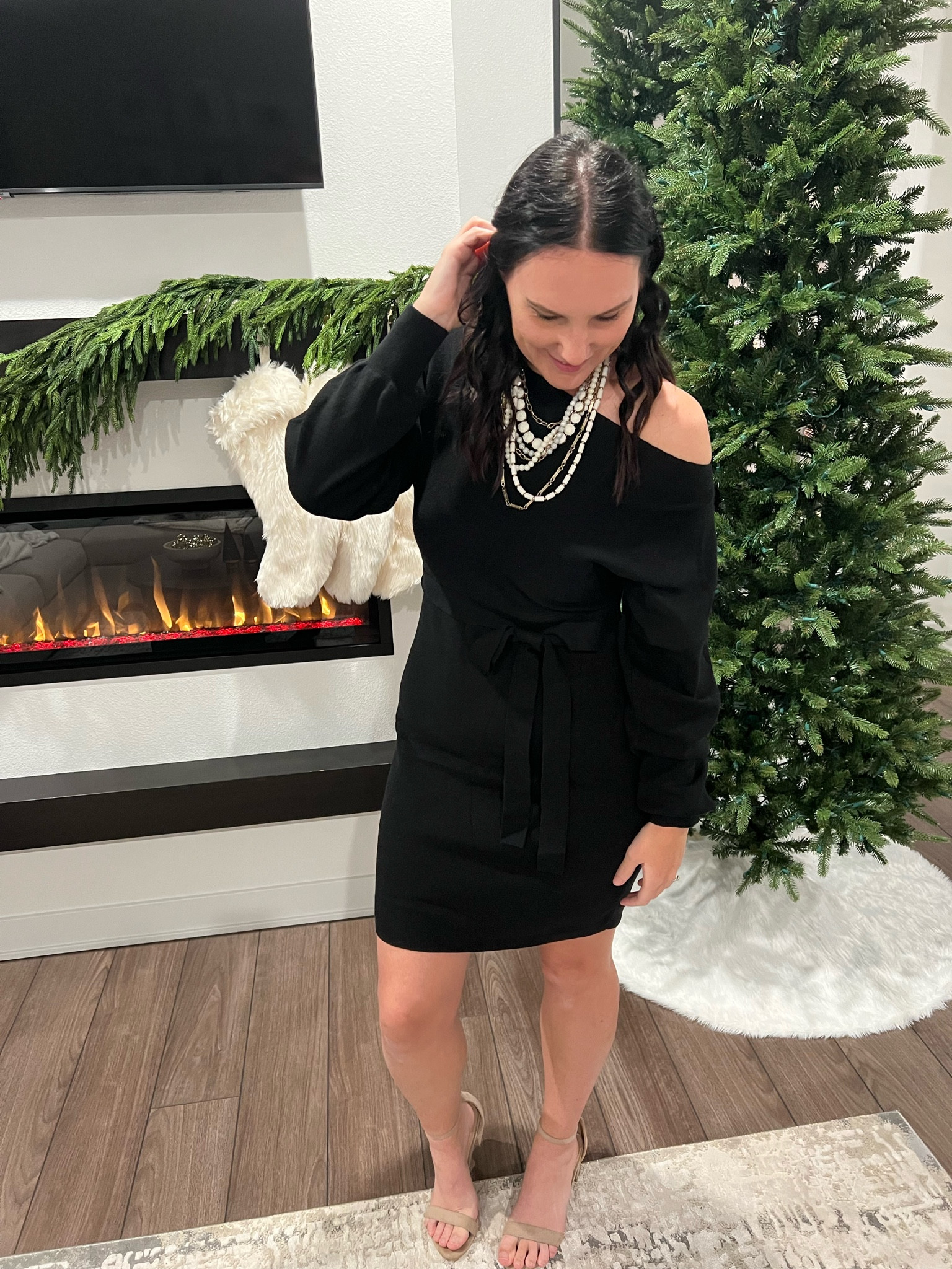 Family Christmas photo outfit. Loving this sweater dress from Amazon. 

#LTKHoliday #LTKstyletip #LTKfindsunder50