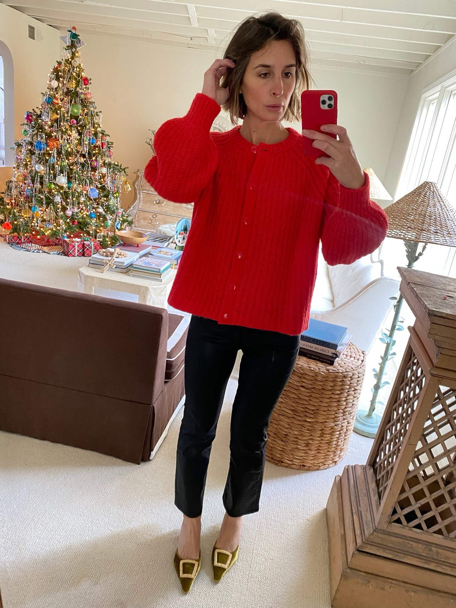 Christmas red

#LTKHoliday #LTKSeasonal #LTKsalealert