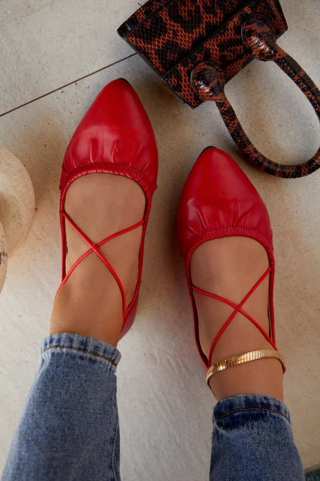 Miss Lola | Kristine Red Criss Cross Flats | MISS LOLA