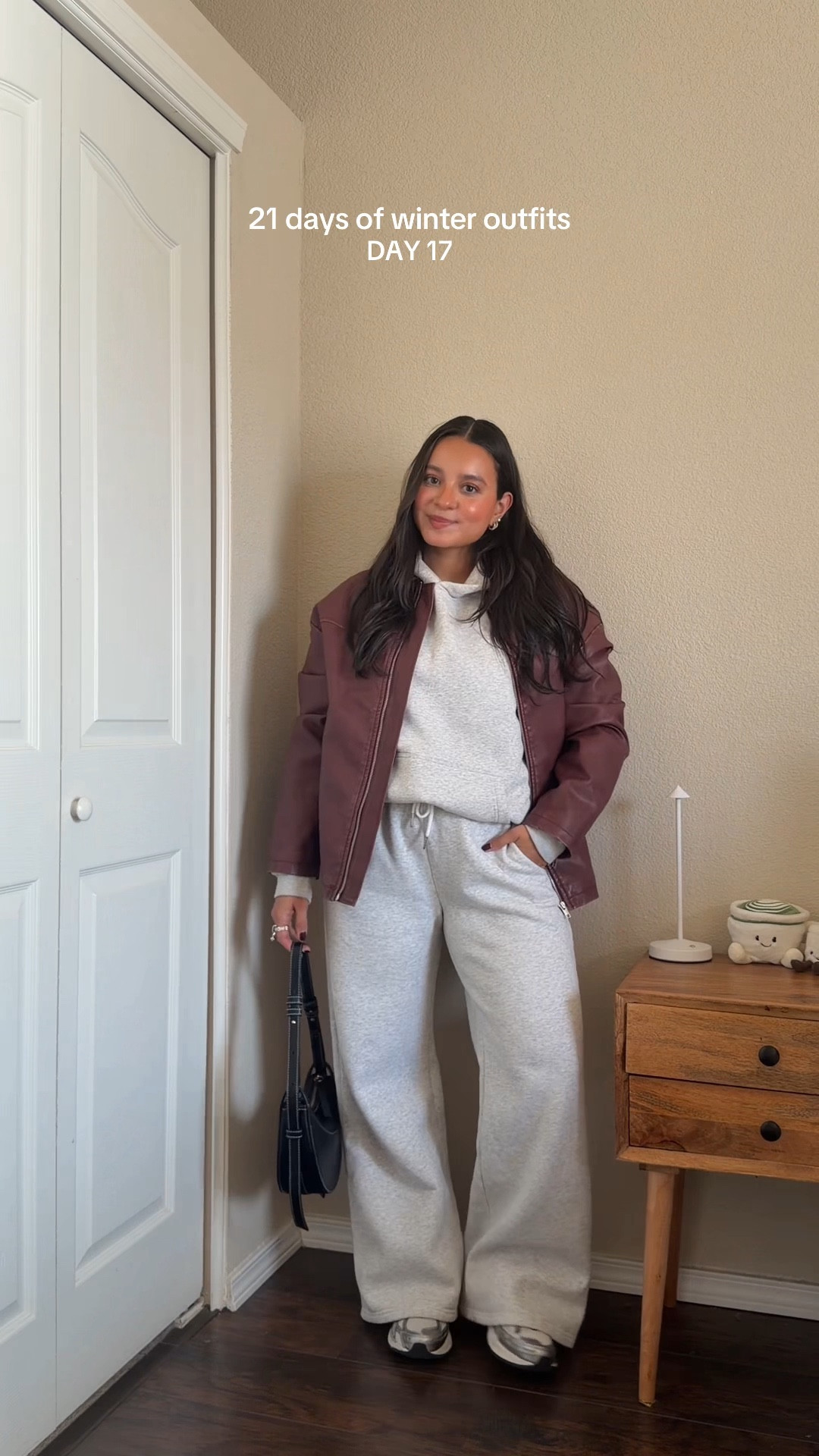 comfy winter ootd☁️ — wearing sweats in size small + hoodie in size small (mens)

#LTKPetite #LTKootd #LTKSeasonal