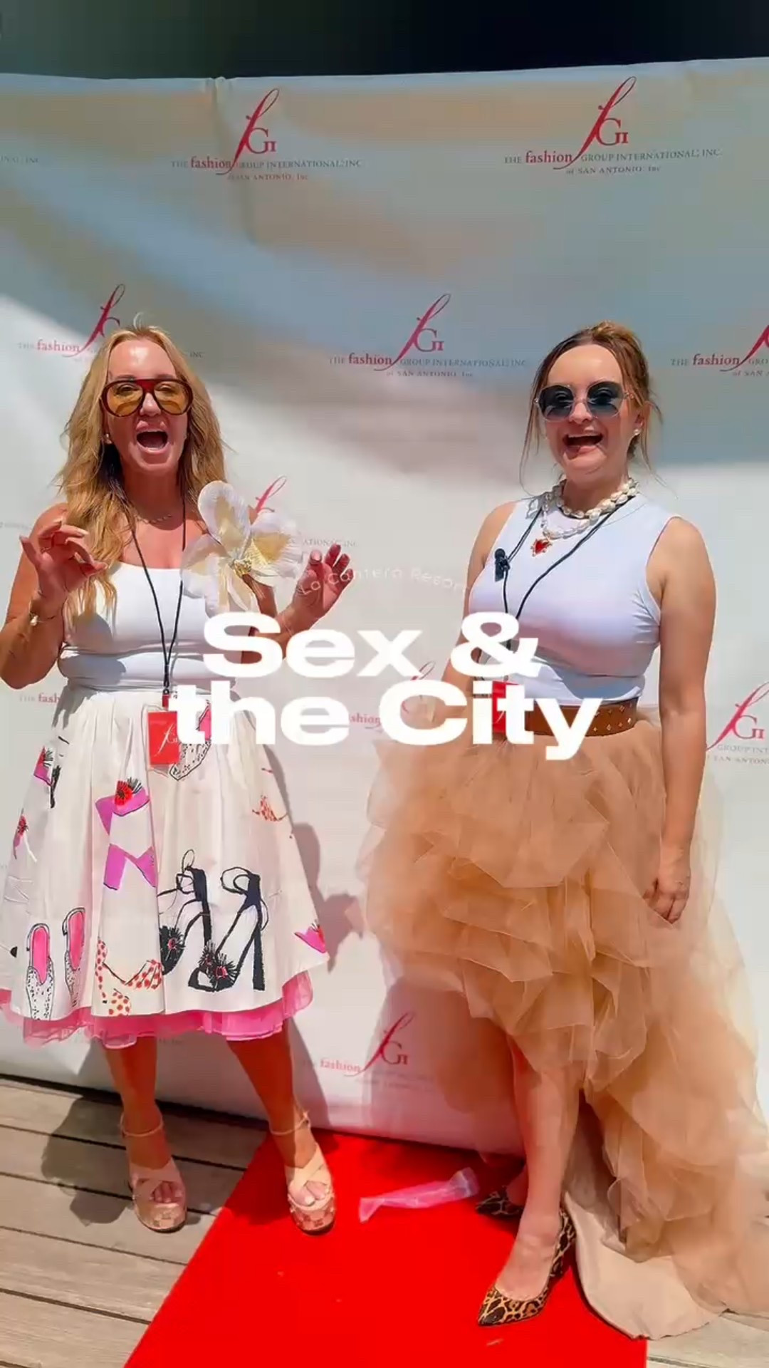 
Serving “Carrie meets Curator” vibes on the red carpet ✨🗽👠 As a fashion correspondent and panel judge for the event, I had the best time chatting with stylish guests for @sceneinsa while judging the Sex & the City-inspired fashion showcase!

My look? A true high-low moment — designer shoes, a whimsical statement skirt, and glam pieces styled from all over. Fashion is about how you wear it, not what it costs 💋 #StyleWithoutBorders #stylebyjulesaldaz #fashionevent #FGISanAntonio 