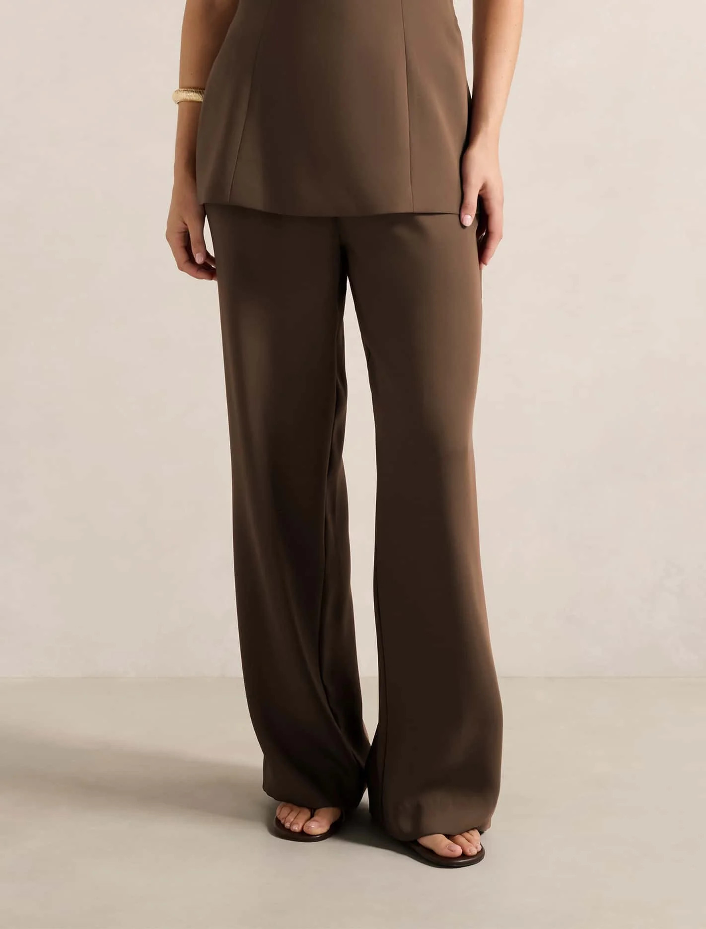 Forever New Women's Enya Elastic Wide Leg Pants in Chocolate Set | Forever New (AU)
