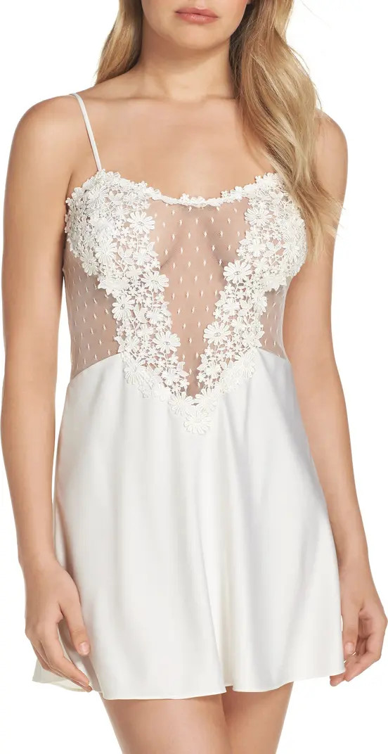 Flora Nikrooz Showstopper Chemise | Nordstrom | Nordstrom