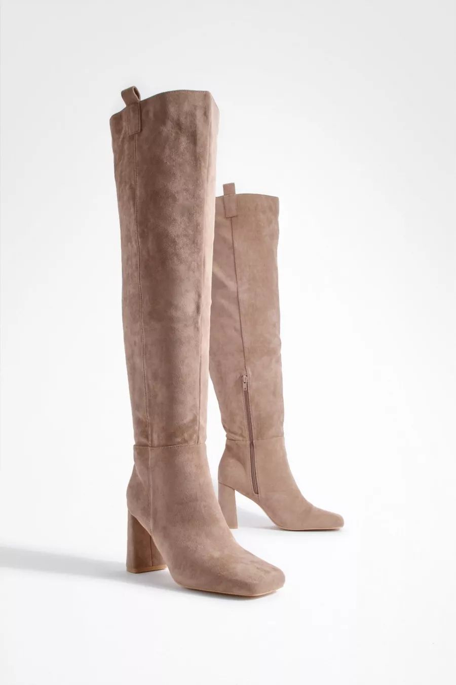 Bottes hautes à détail contrastant - Pointure large | Boohoo.com (FR)