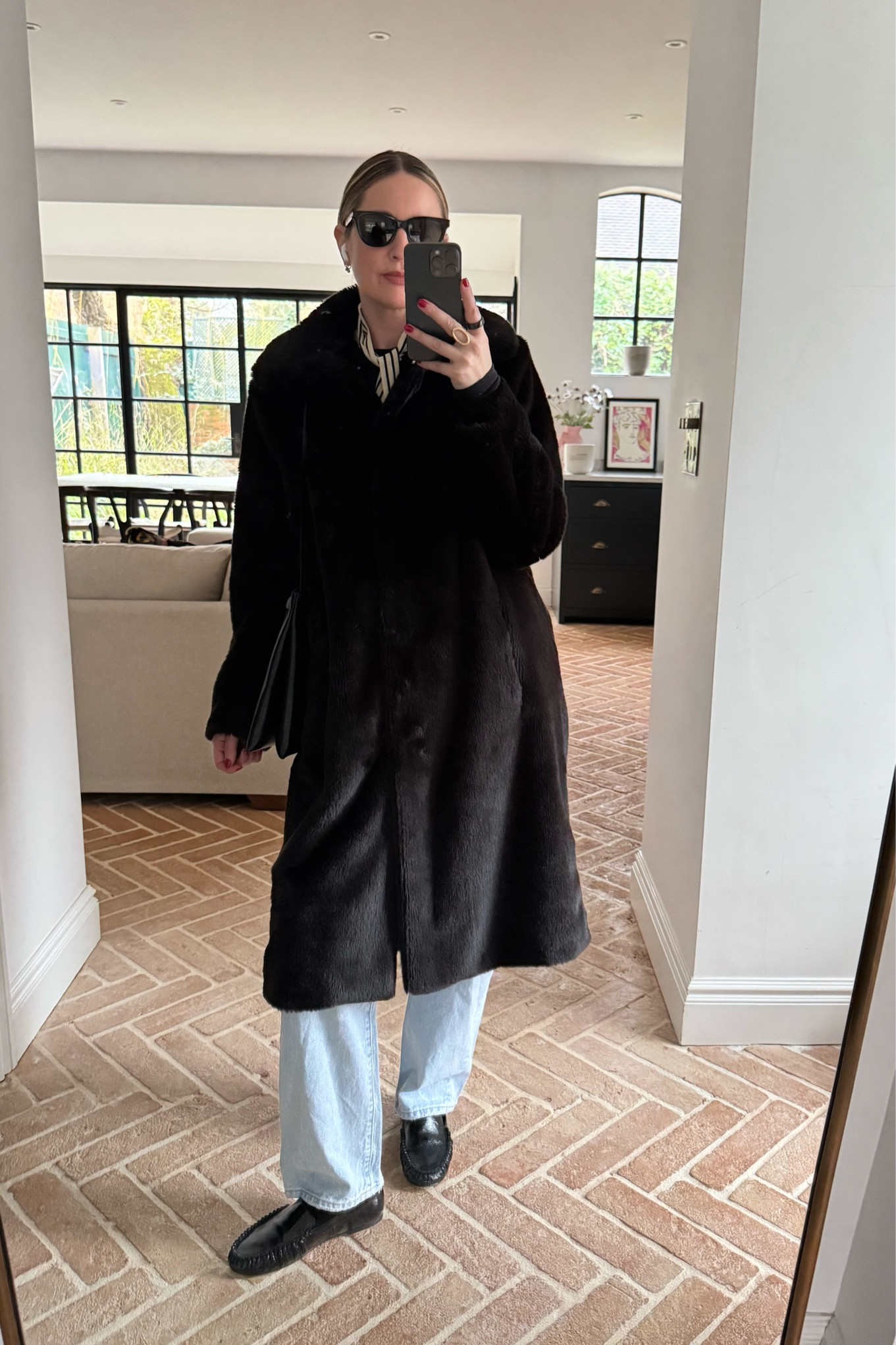 Faux Fur Coat + Levi’s | jeans outfit | Stand Studio | loafer outfits | dinner outfit | 

#LTKwinter #LTKgrwm #LTKeurope