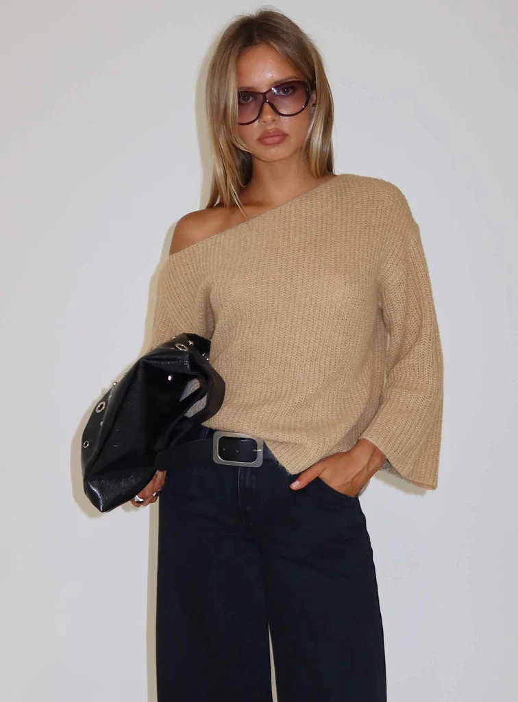 Delyn Off Shoulder Slouchy Knit Sweater Camel | Princess Polly US