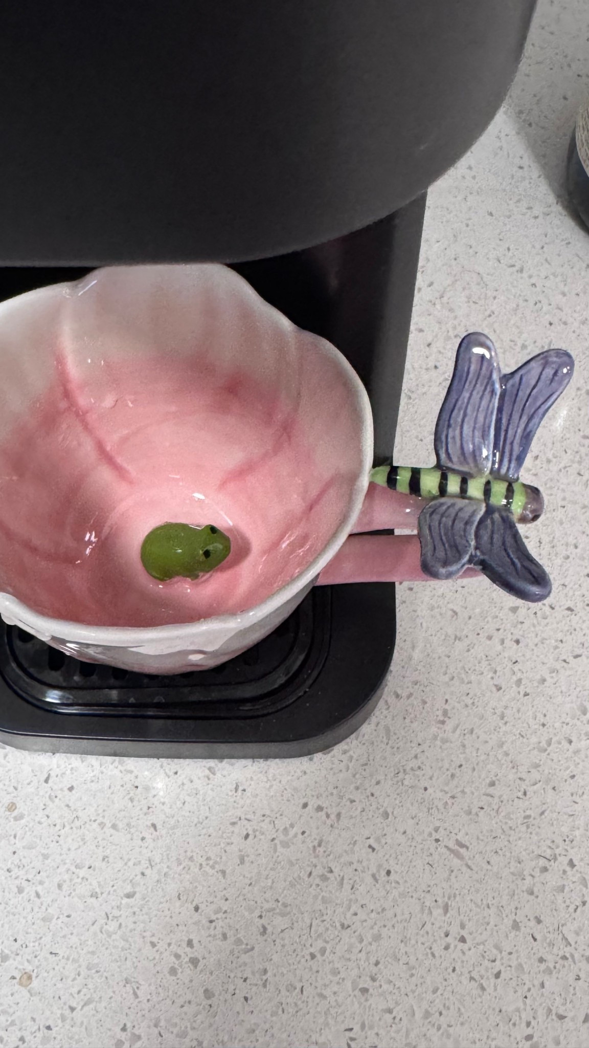 The cutest mug🐸

#LTKmorningroutine #LTKdayinmylife #LTKWedding