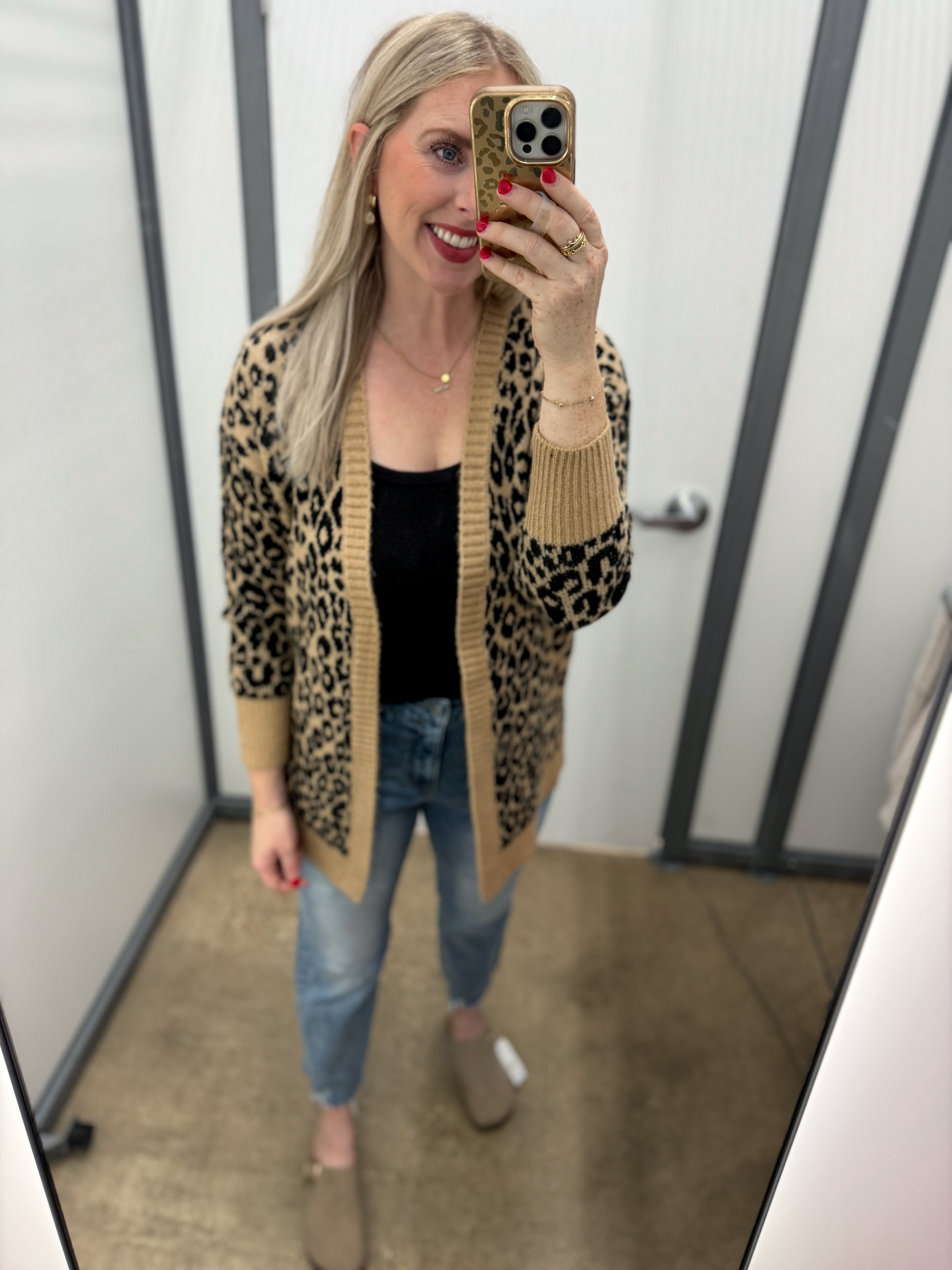 Walmart try on, leopard cardigan 

Medium 

#LTKFindsUnder50 #LTKStyleTip