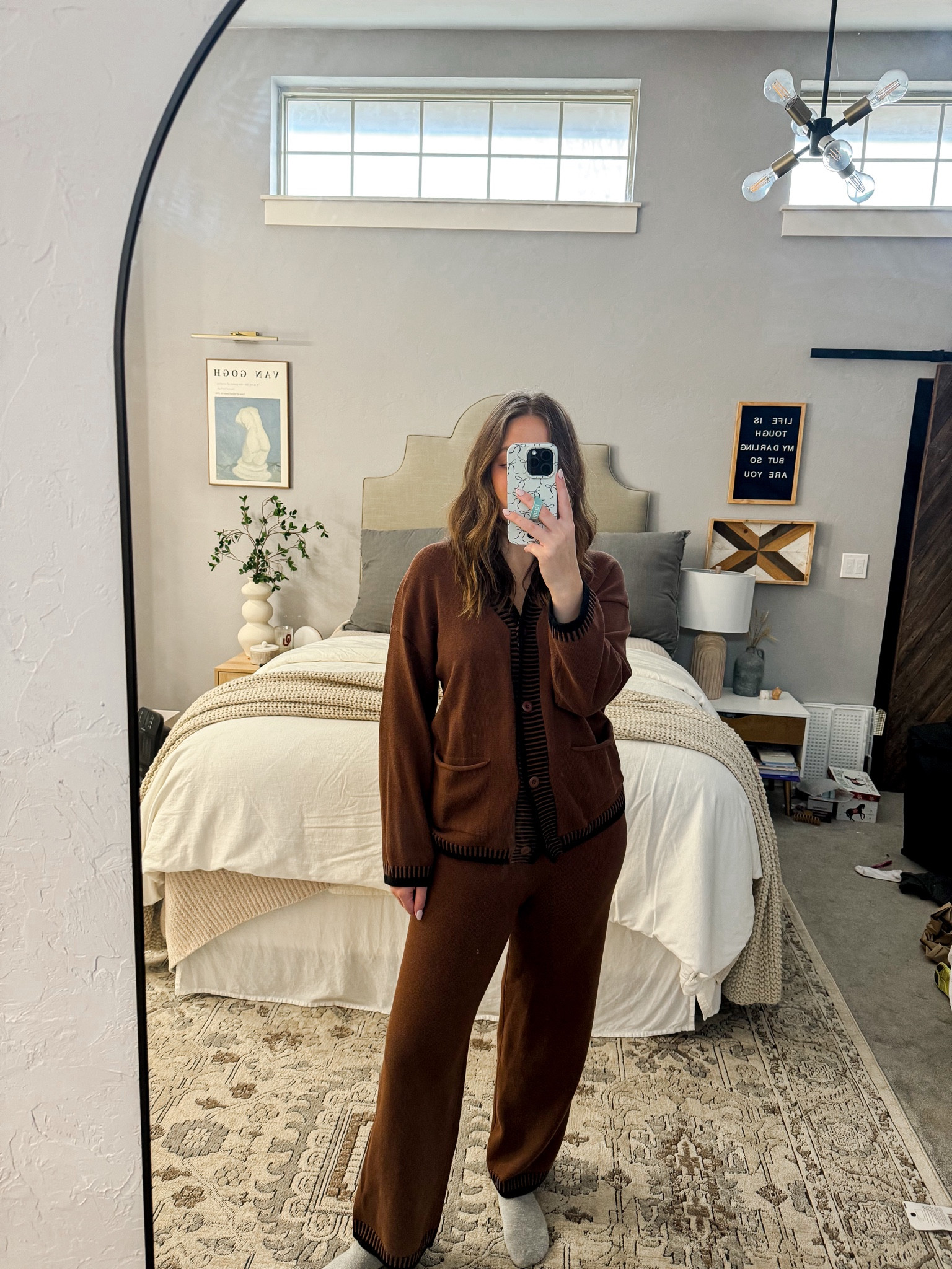 Viral Amazon set in brown 

#LTKMostLoved #LTKTravel