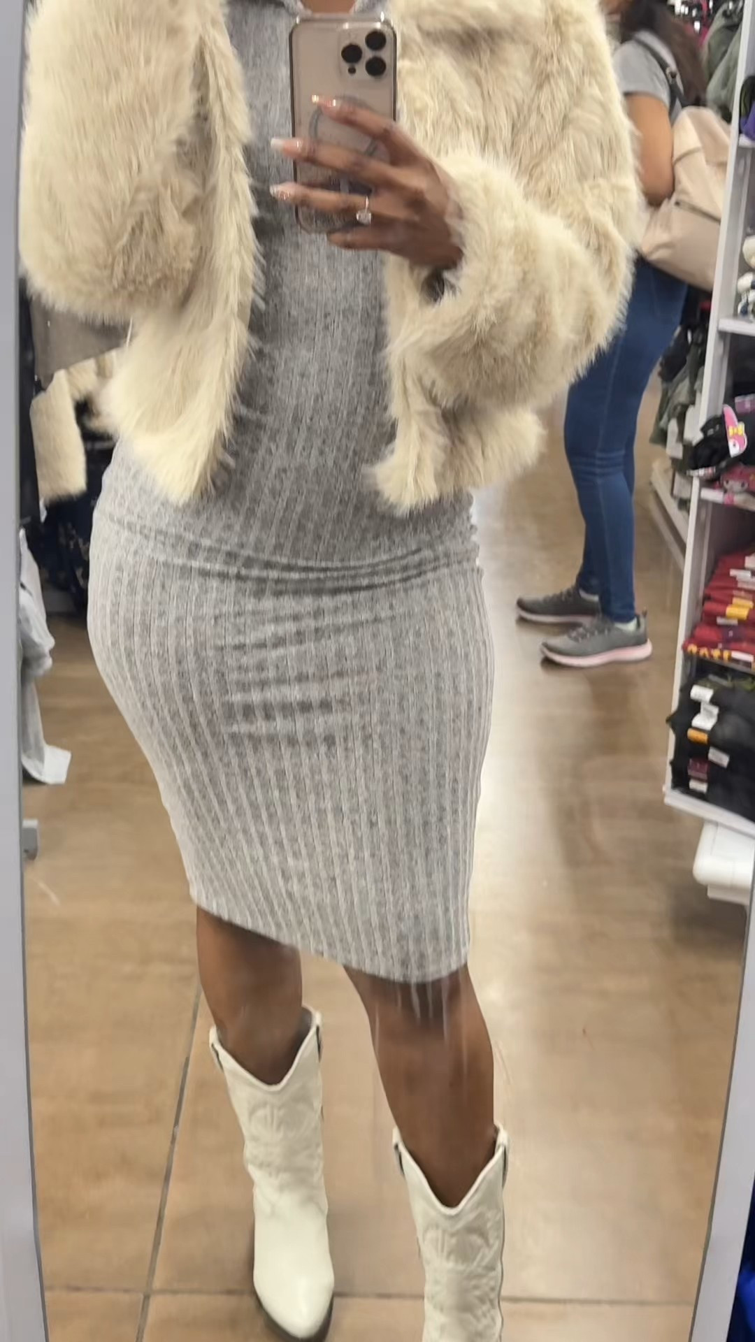 Walmart has the cutest jackets for the cutest prices 💕🥰

#LTKSaleAlert #LTKFindsUnder100 #LTKvlog