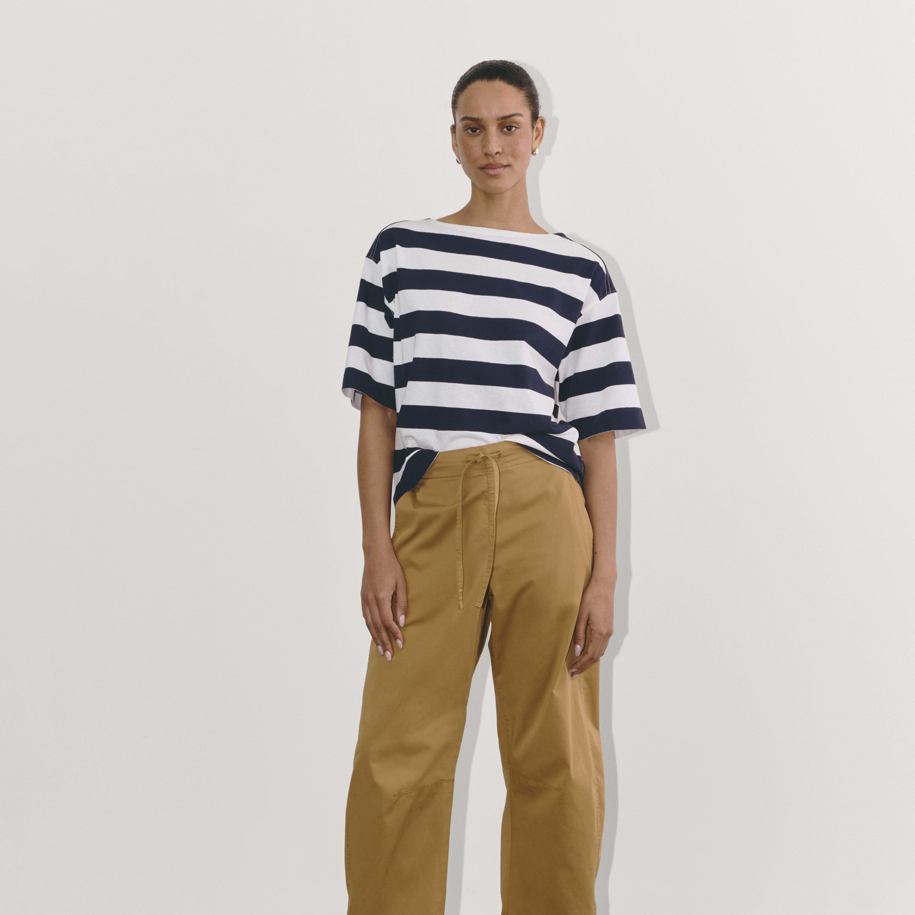 Women's Easy Barrel Pant by Everlane in Oak Brown, Size L | Everlane
