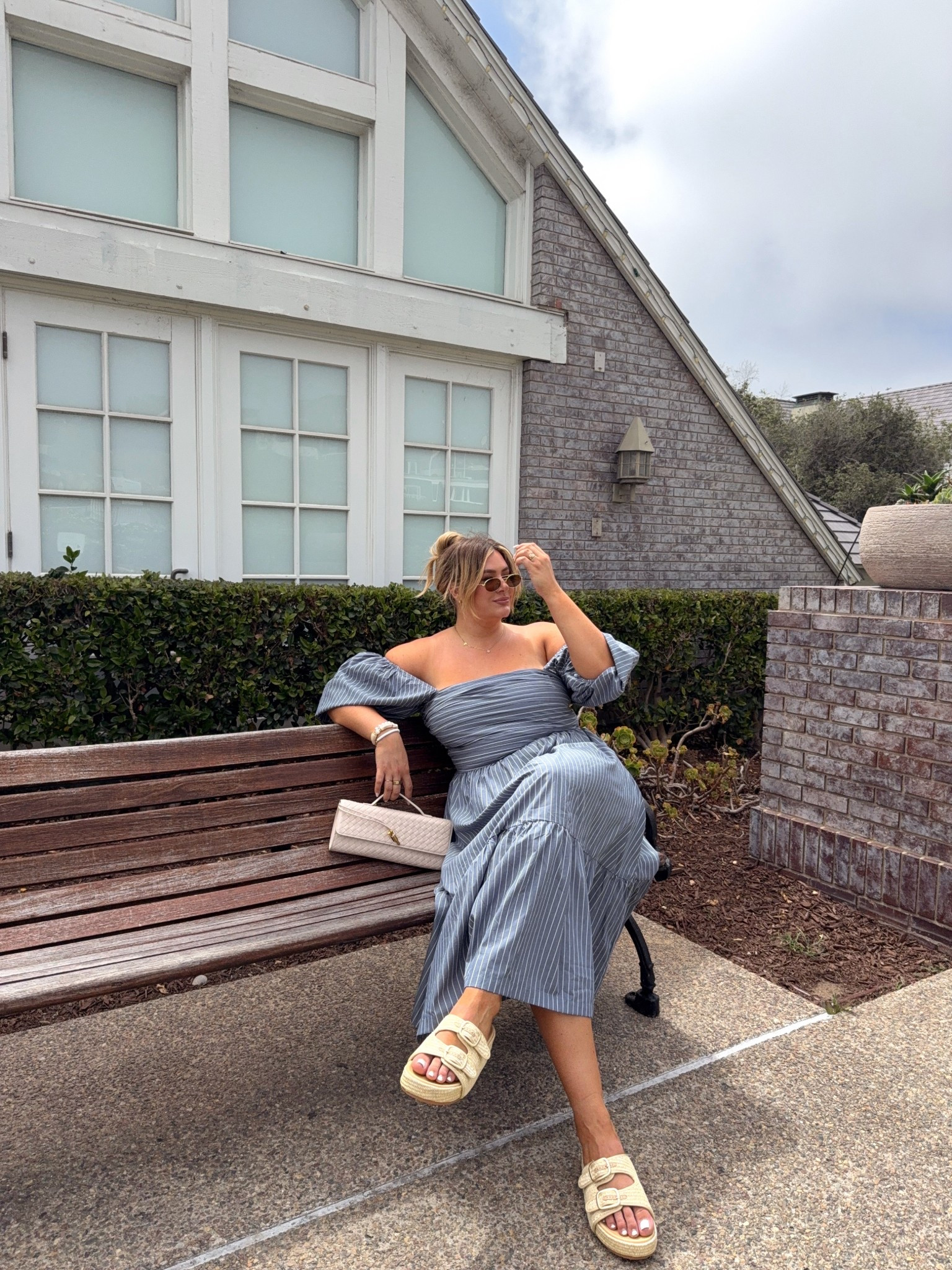 wearing an xl tall in this dress 🩵✨

#LTKStyleTip #LTKSeasonal #LTKMidsize