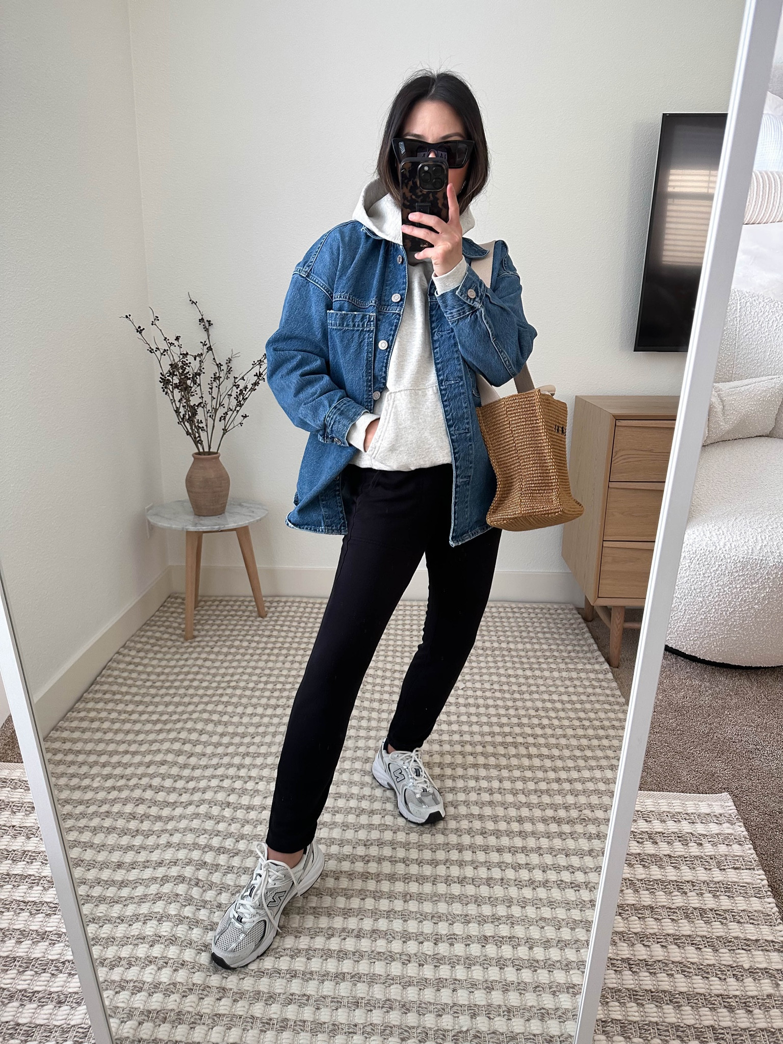 What I wore in Palm Desert

Travel capsule wardrobe. Petite style. Light layers. Denim shirt jacket. ATHLEISURE.

Jacket - Gap petite xs
Hoodie - Sporty & Rich xs. Runs small
Pants - Lou & Grey petite xxs
Sneakers - New Balance 4.5 (Womens 6)
Bag - Marni
Sunglasses - YSL Mica 

#LTKshoecrush #LTKitbag #LTKsalealert