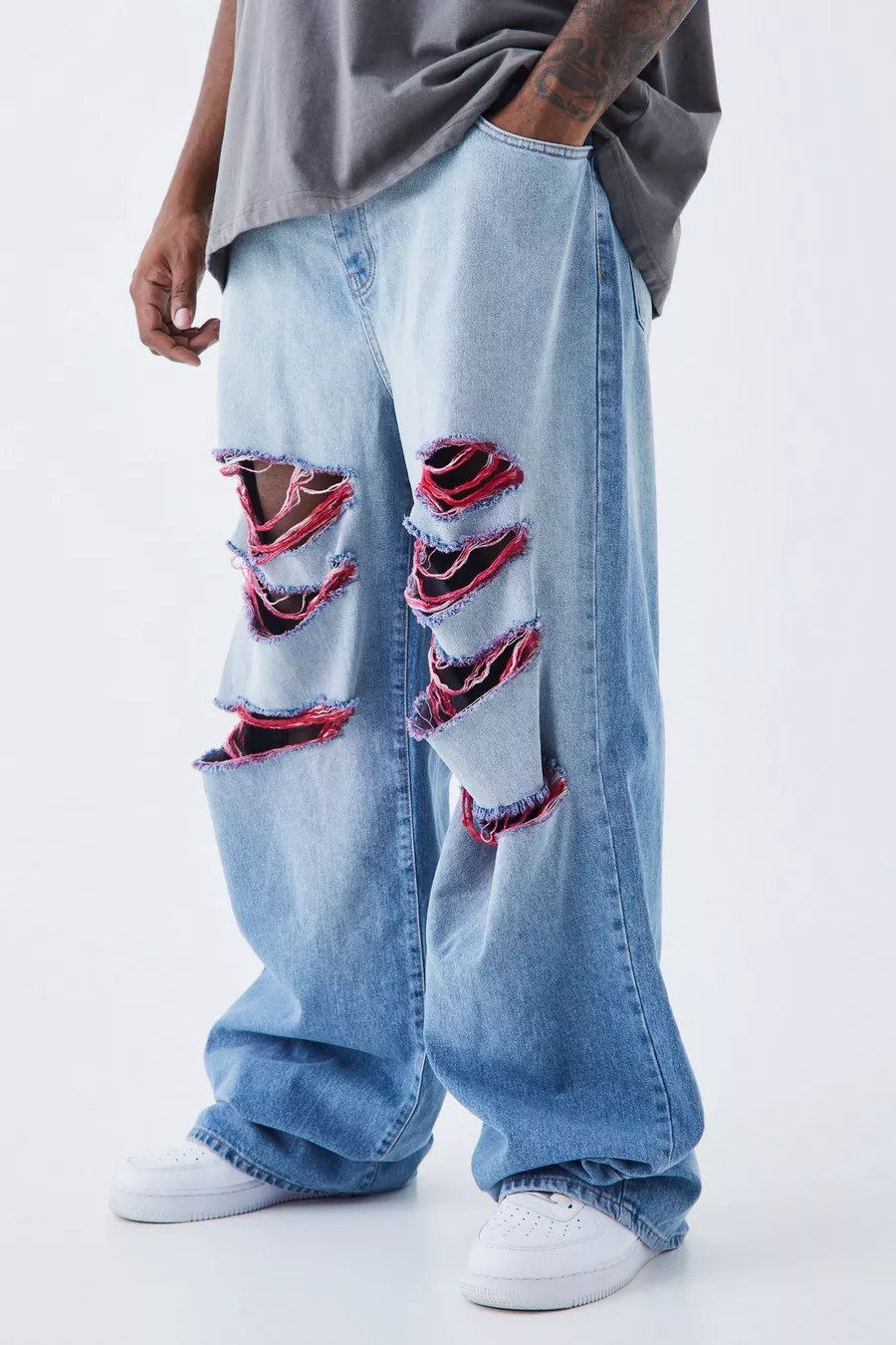 Plus Baggy Rigid Contrast Ripped Jeans | boohoo (US & Canada)