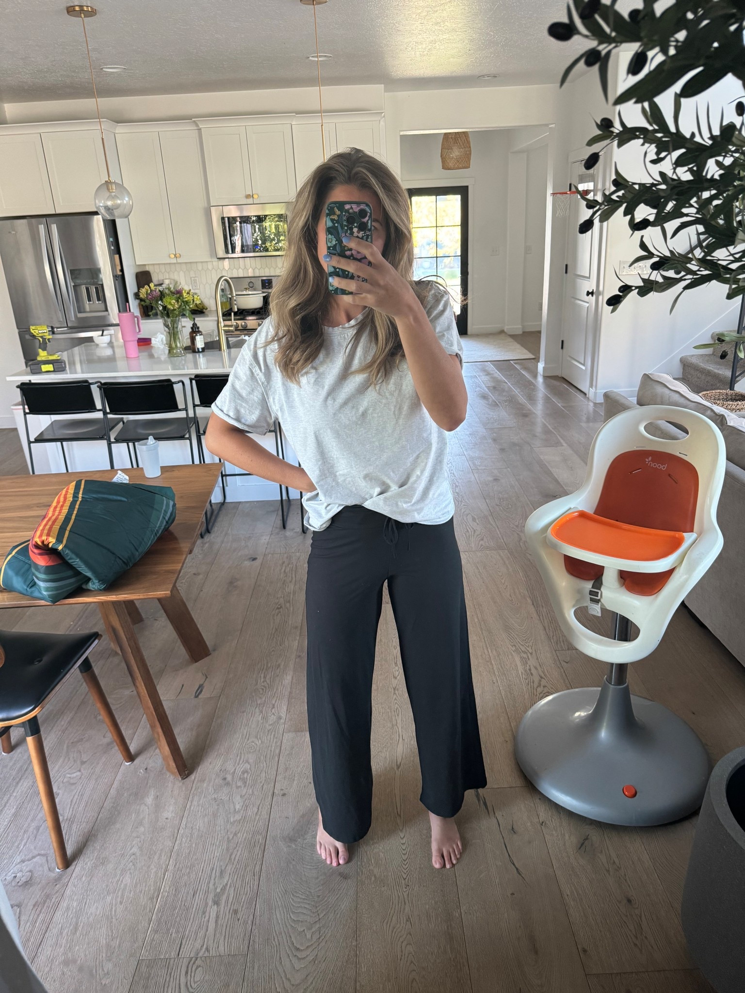 Wearing large top and large bottoms 

#amazonfashion
#amazonfinds
#amazonstyle
#ltkfashion
#liketkit
#ltkstyle
#ootd
#affordablefashion
#ltksalealert
#discoverunder