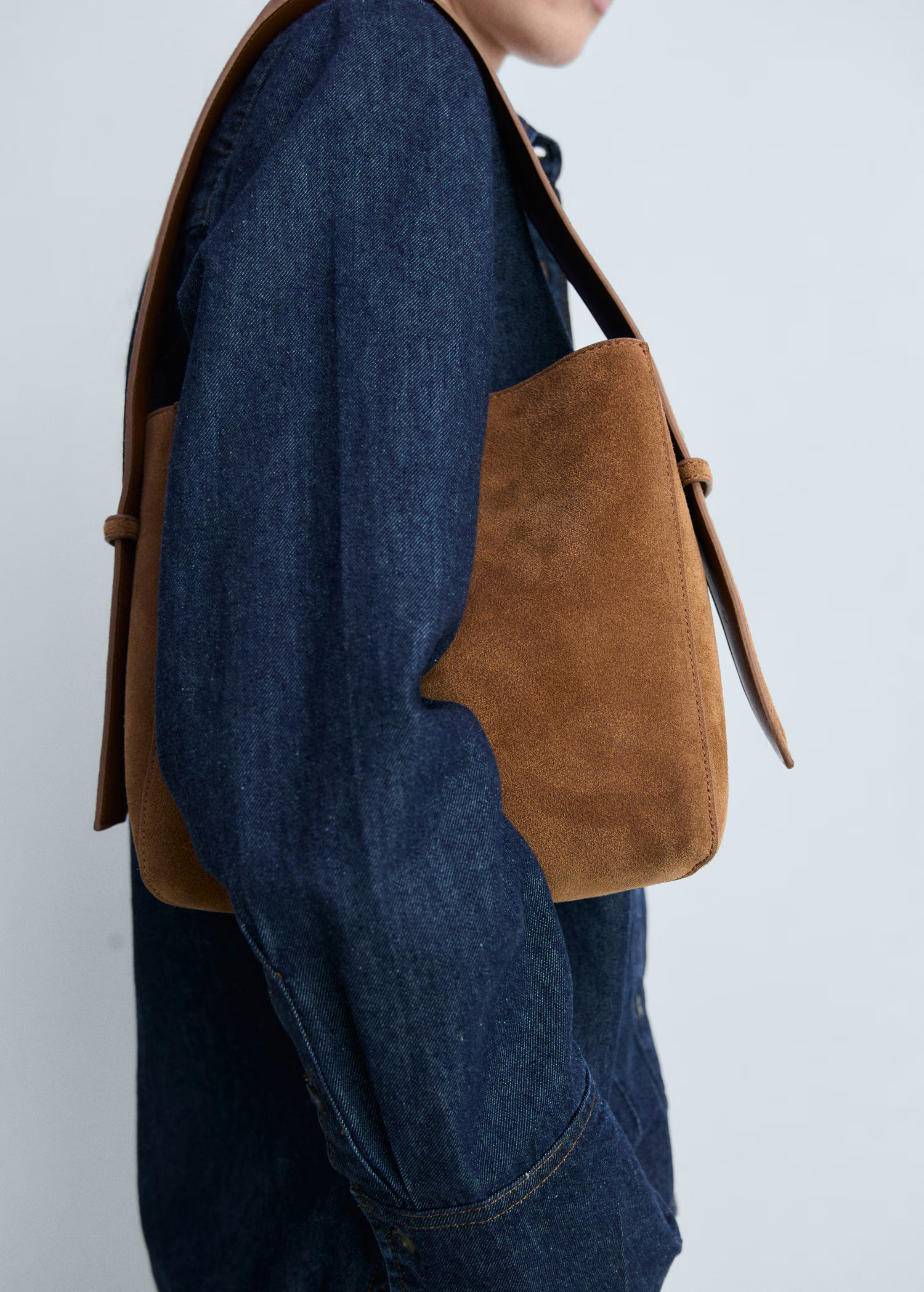 Suede mini shopper bag | MANGO (UK)