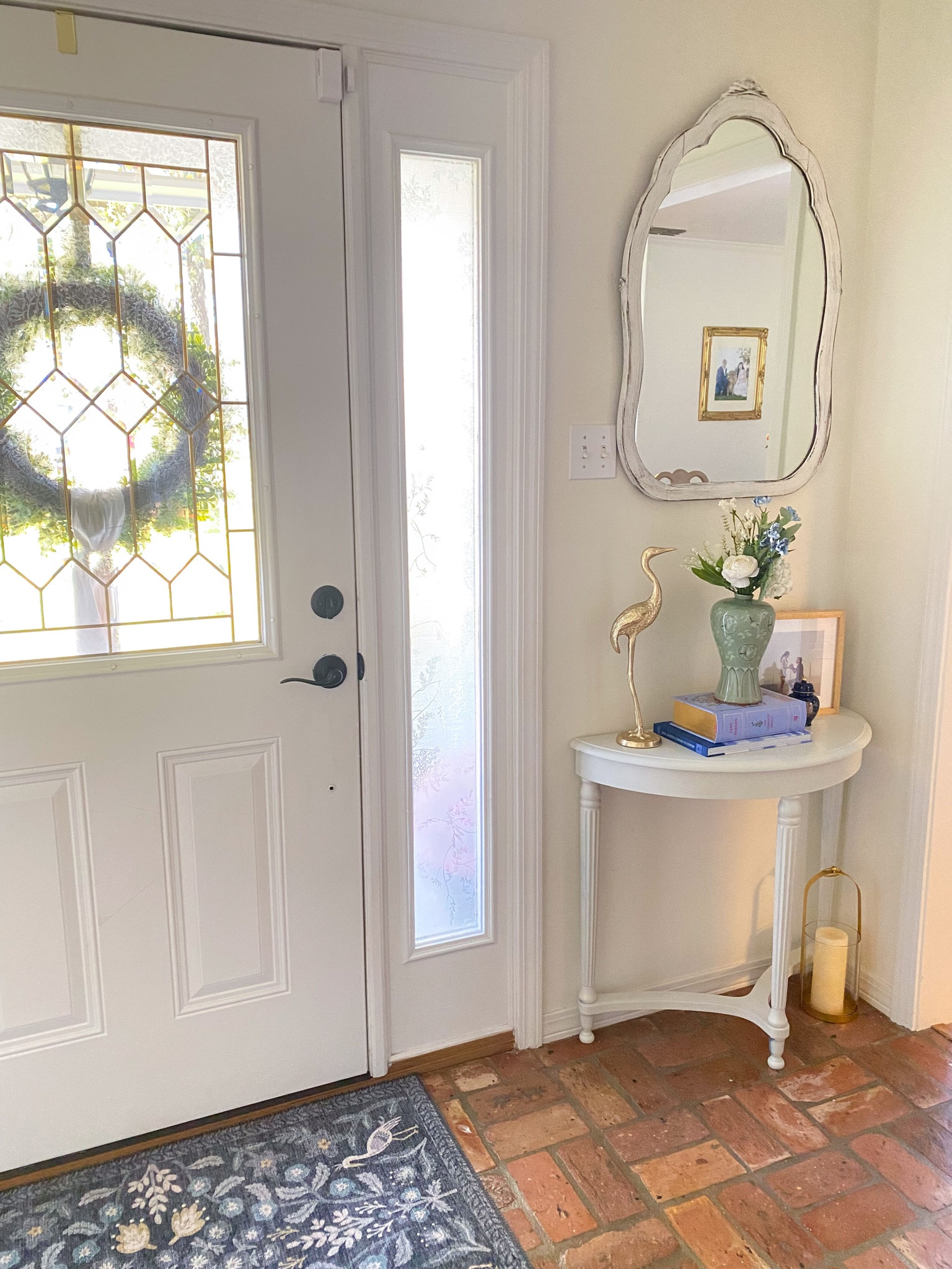 Coastal Grandmillenial Entryway 

#LTKFind #LTKstyletip #LTKhome