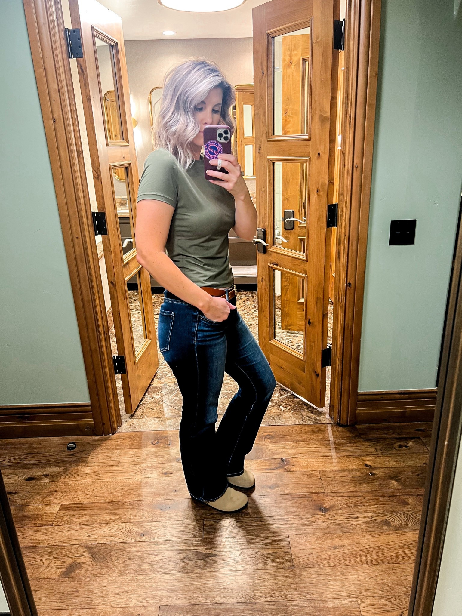 Sized up to a large in the top, I didn’t want it super tight. Jeans 27/34 sized down because they are pretty stretchy, everything else is tts. 
5’9”
Shoe size 9 

#LTKootd #LTKTall #LTKBeauty