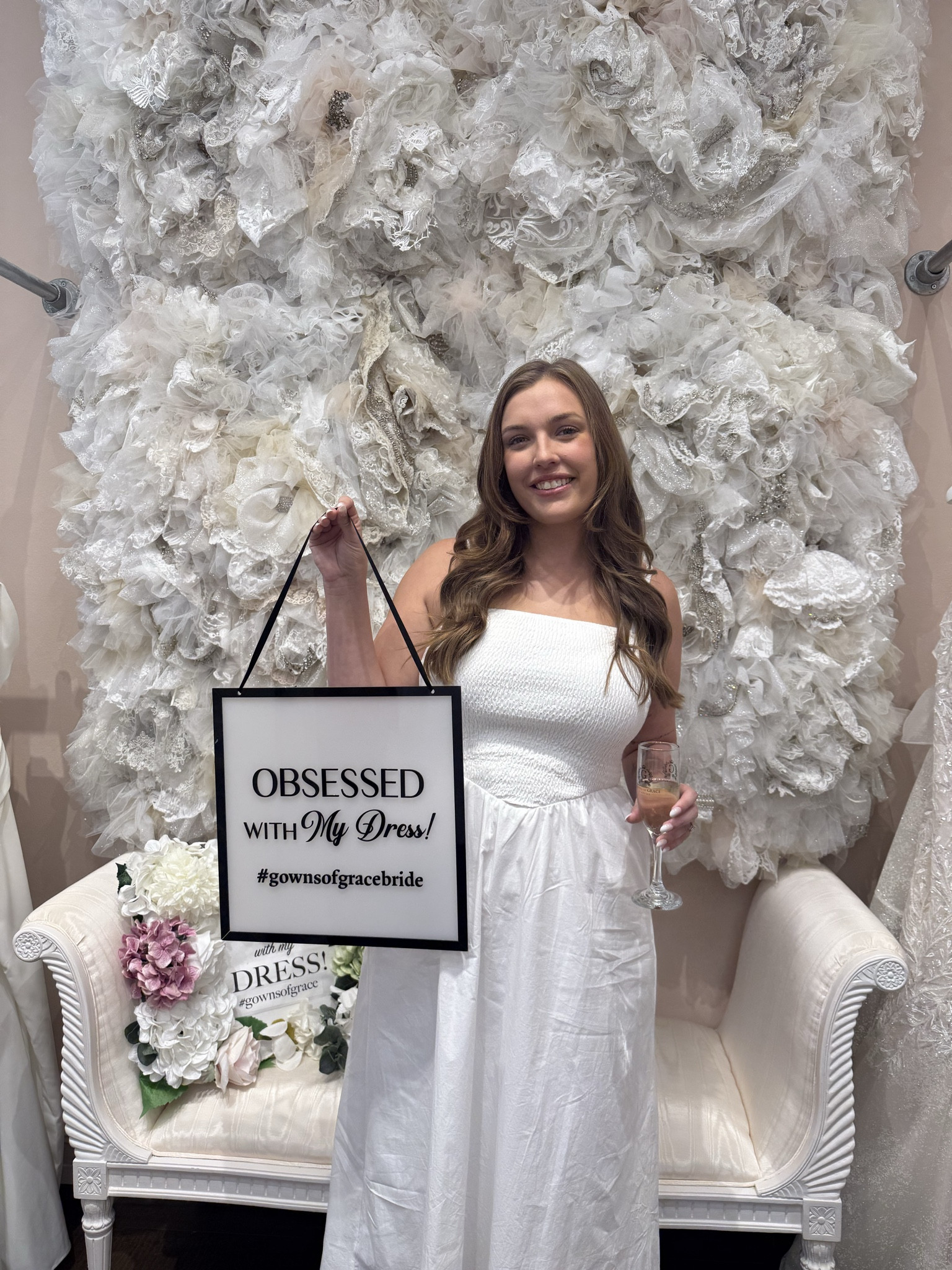 What I wore to go wedding dress shopping!

Bridal style  bride to be  white dress  midi dress  bridal era 

#LTKWedding #LTKSeasonal #LTKootd