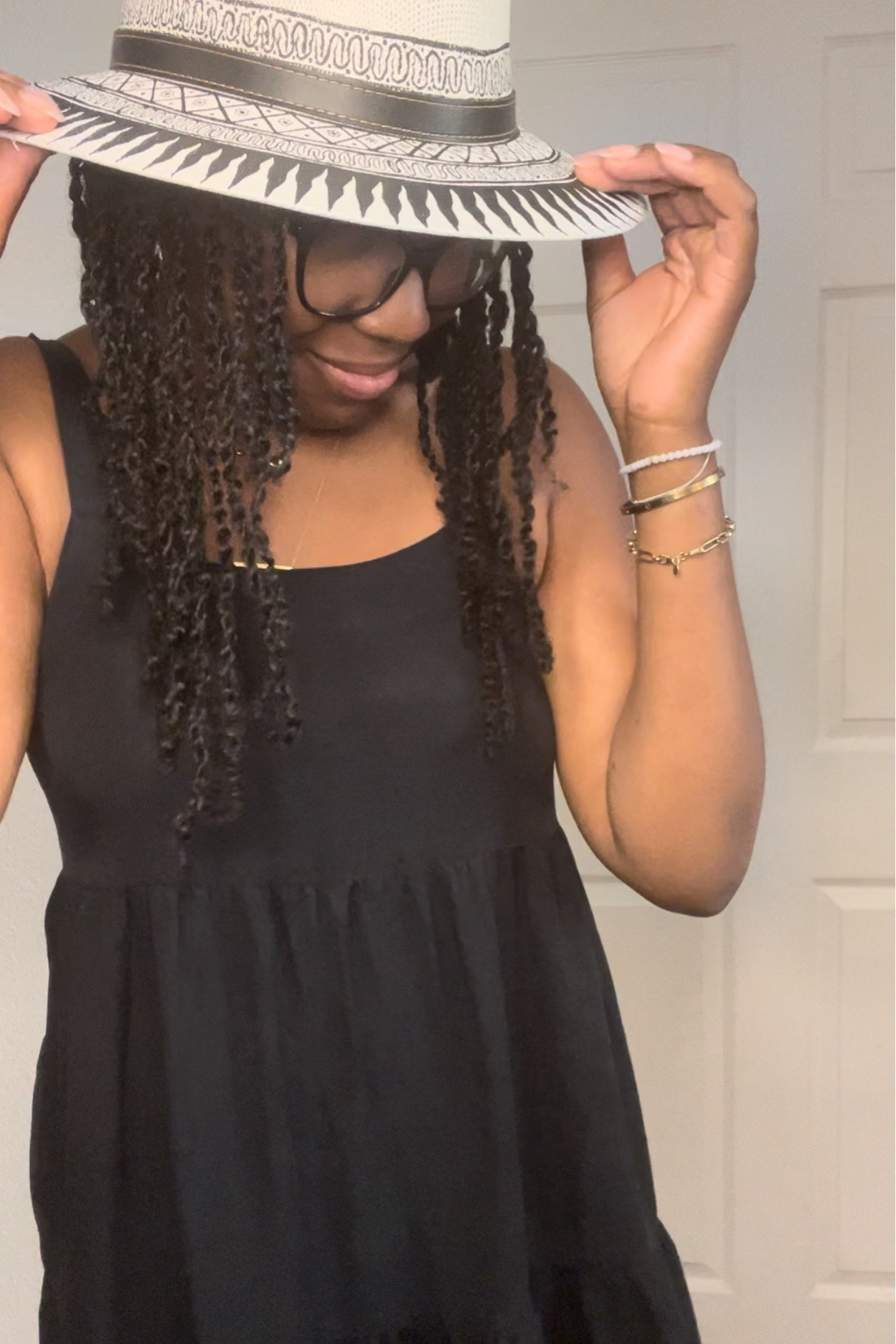 This is the most versatile dress for all year long grab it before it sells out again

#LTKFallSale #LTKFindsUnder50 #LTKStyleTip