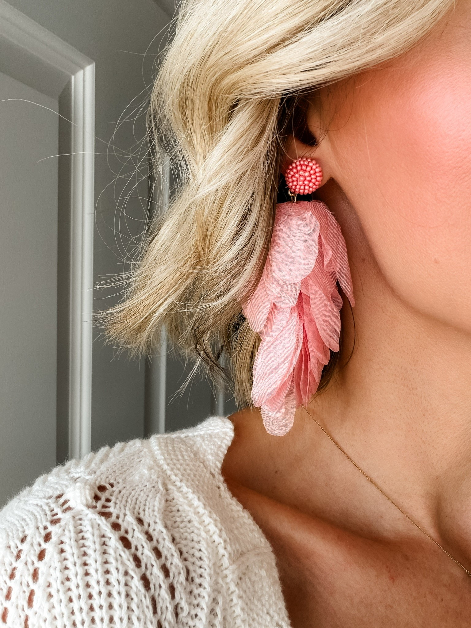 How cute are these statement earrings?! I love the color!

Loverly Grey, statement earrings, statement accessories, statement jewelry